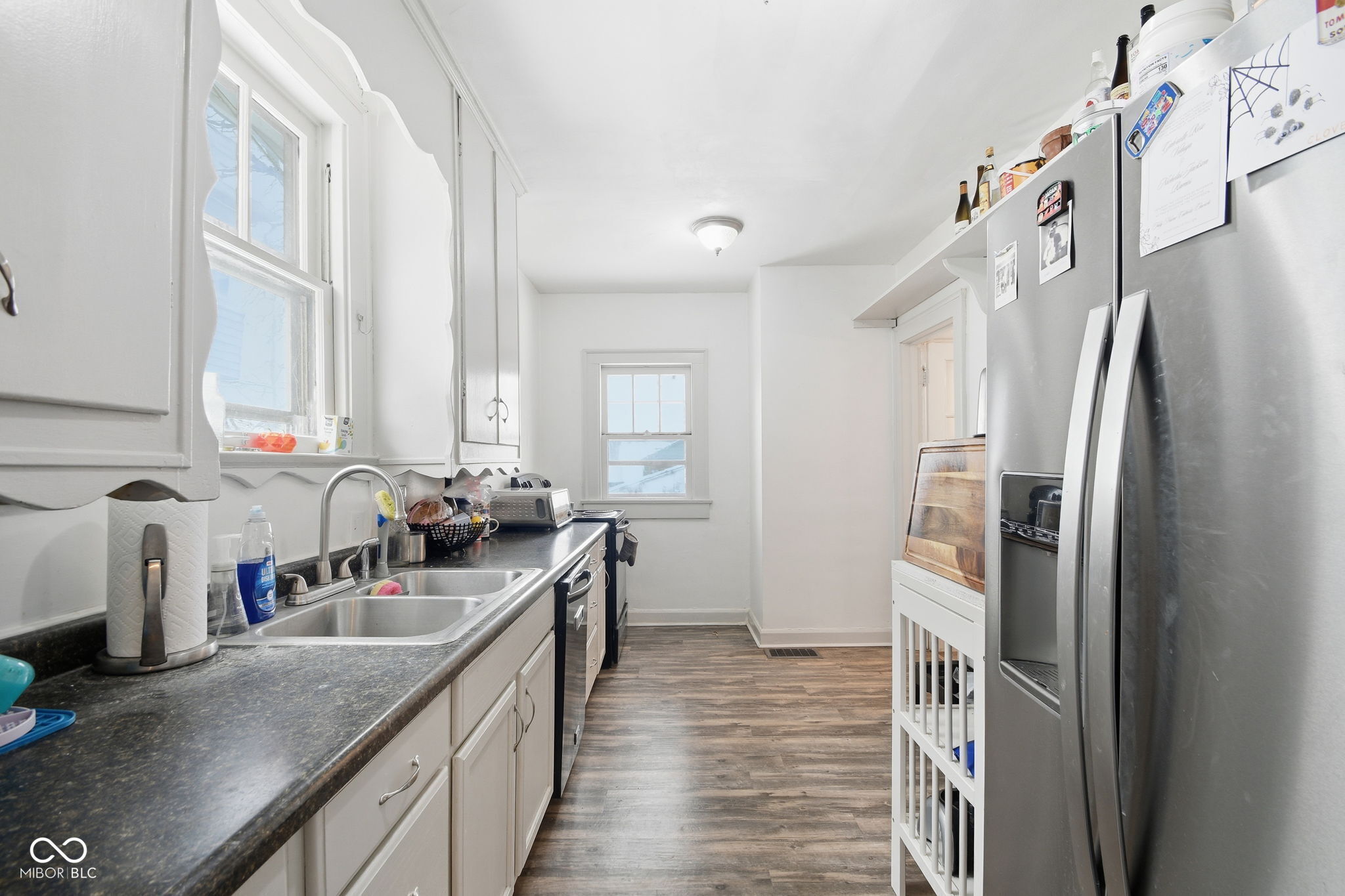 518 Woodruff Pl E Drive