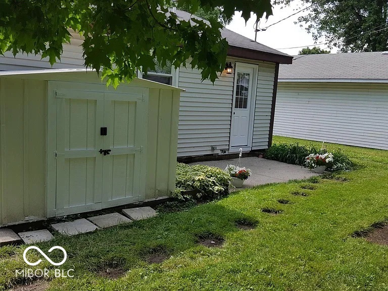 410 W Green Street