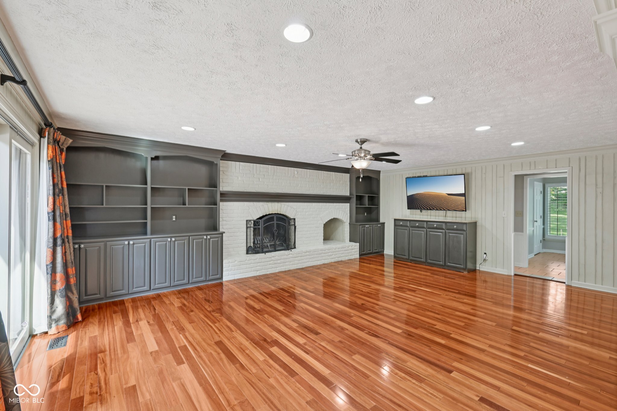 1303 E 126th Street