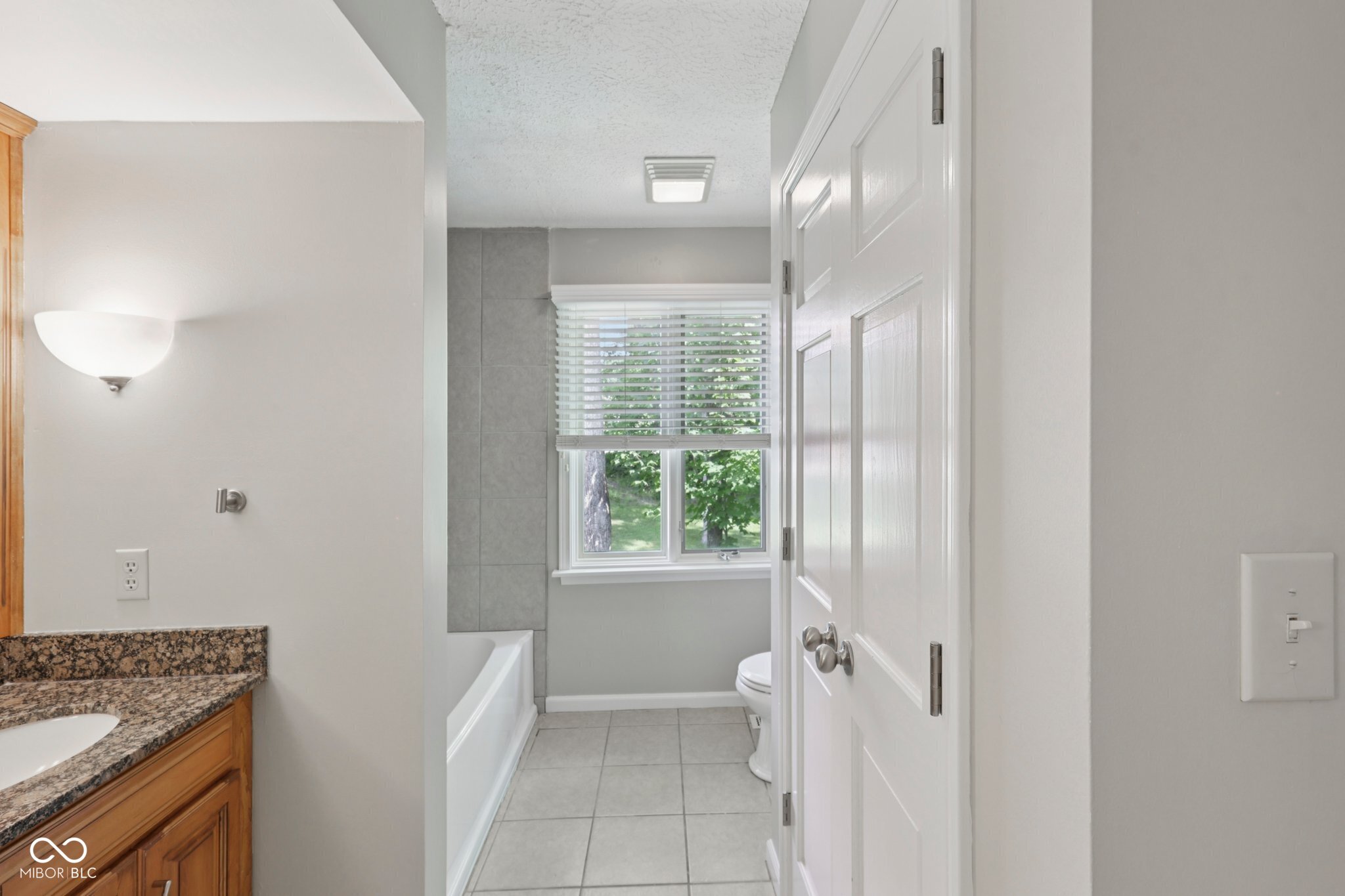 1303 E 126th Street