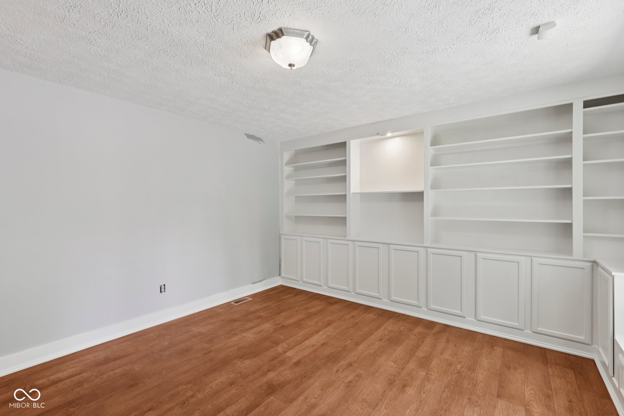 1303 E 126th Street