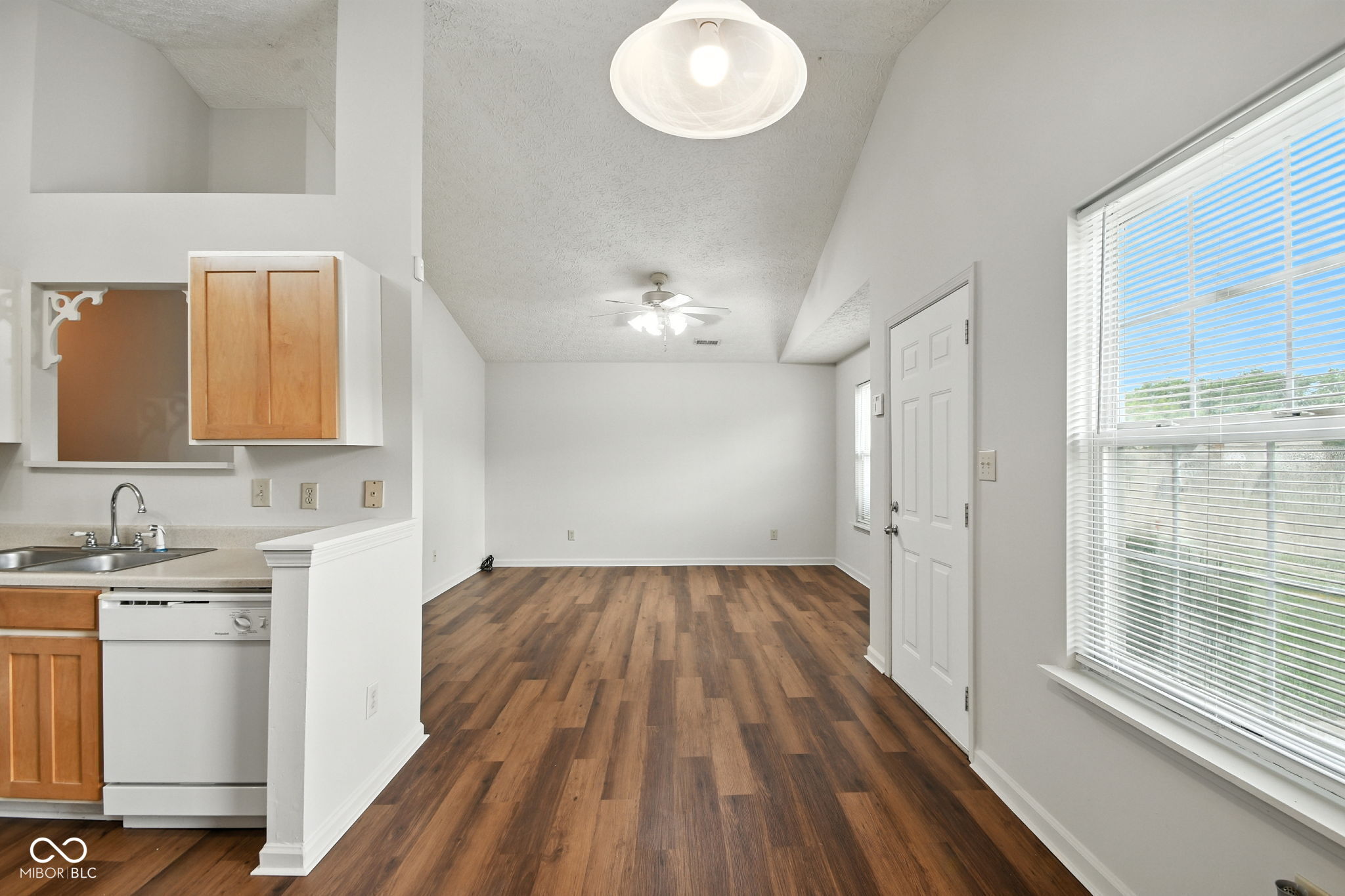 4531 English Oak Terrace