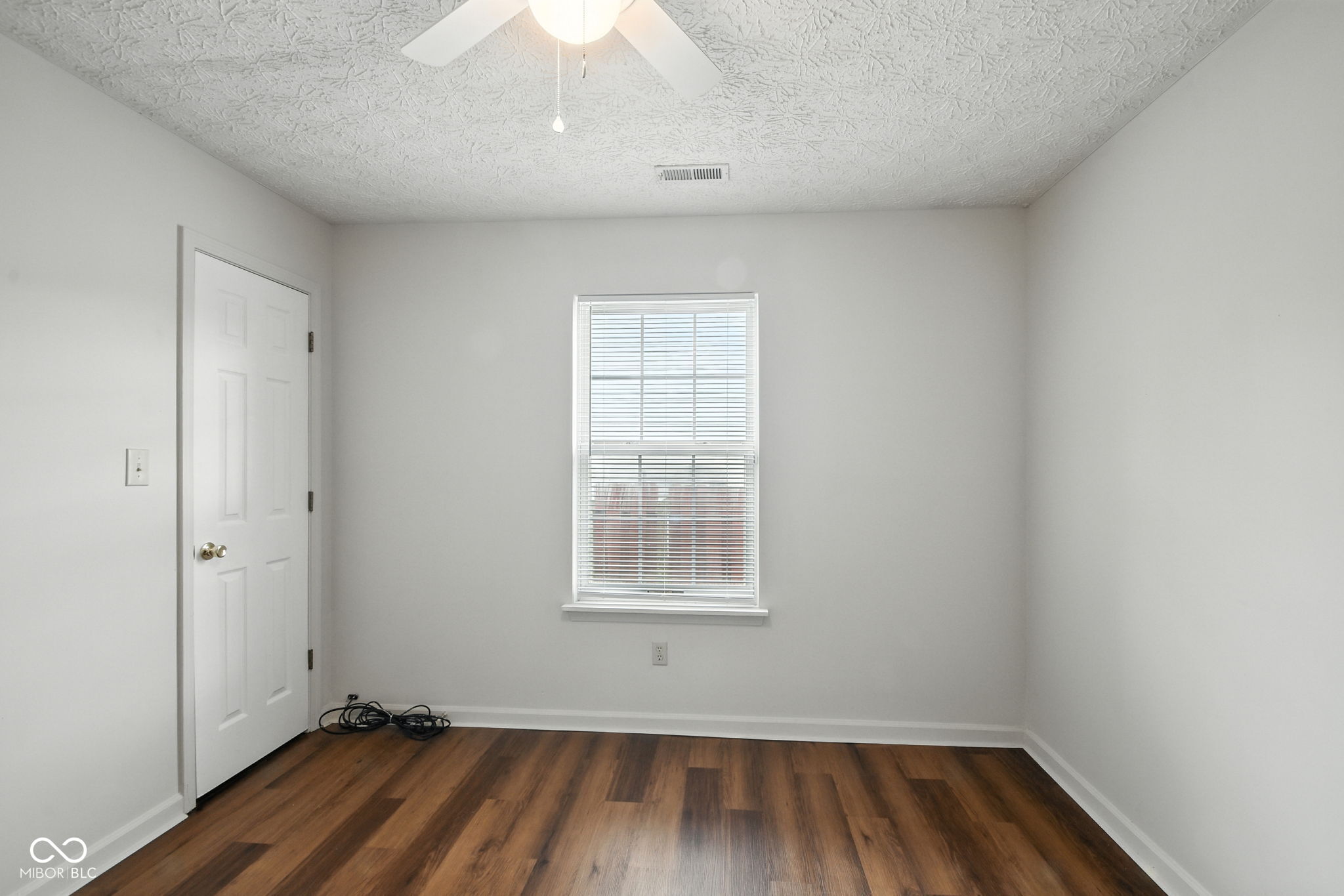 4531 English Oak Terrace