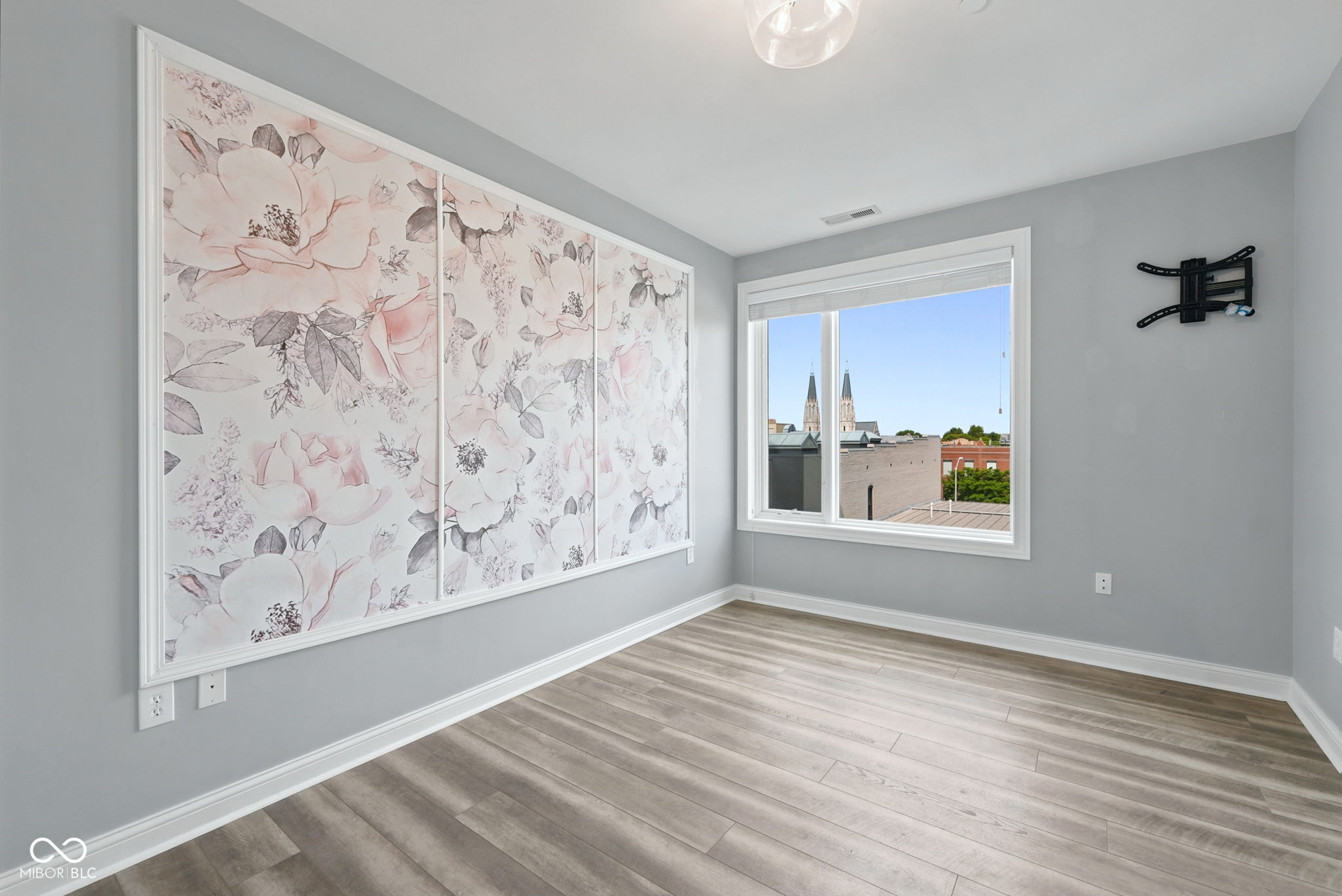 333 Massachusetts Avenue Unit: 405