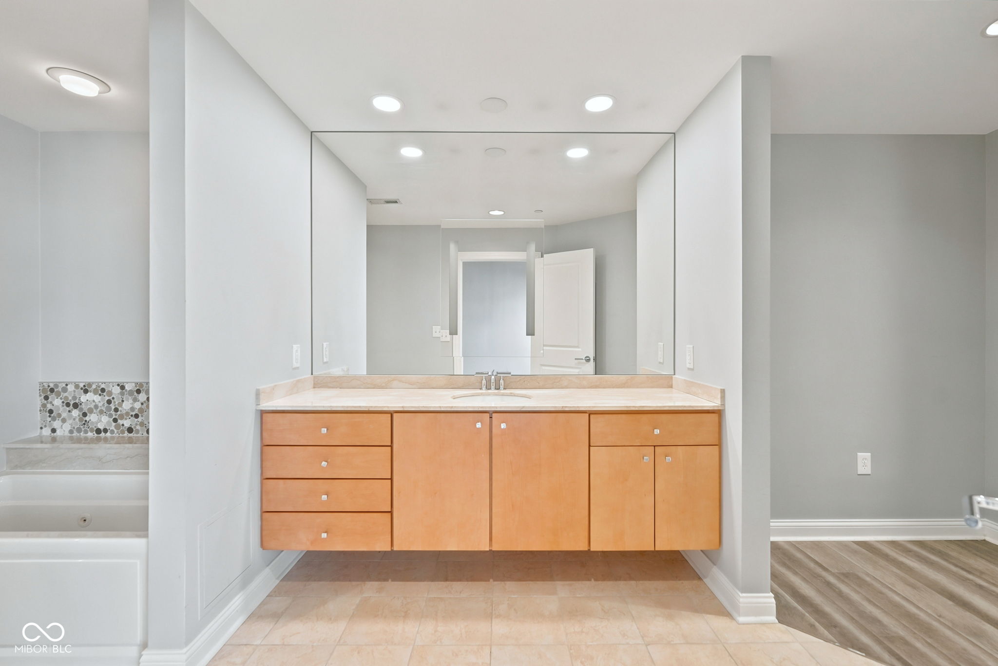 333 Massachusetts Avenue Unit: 405