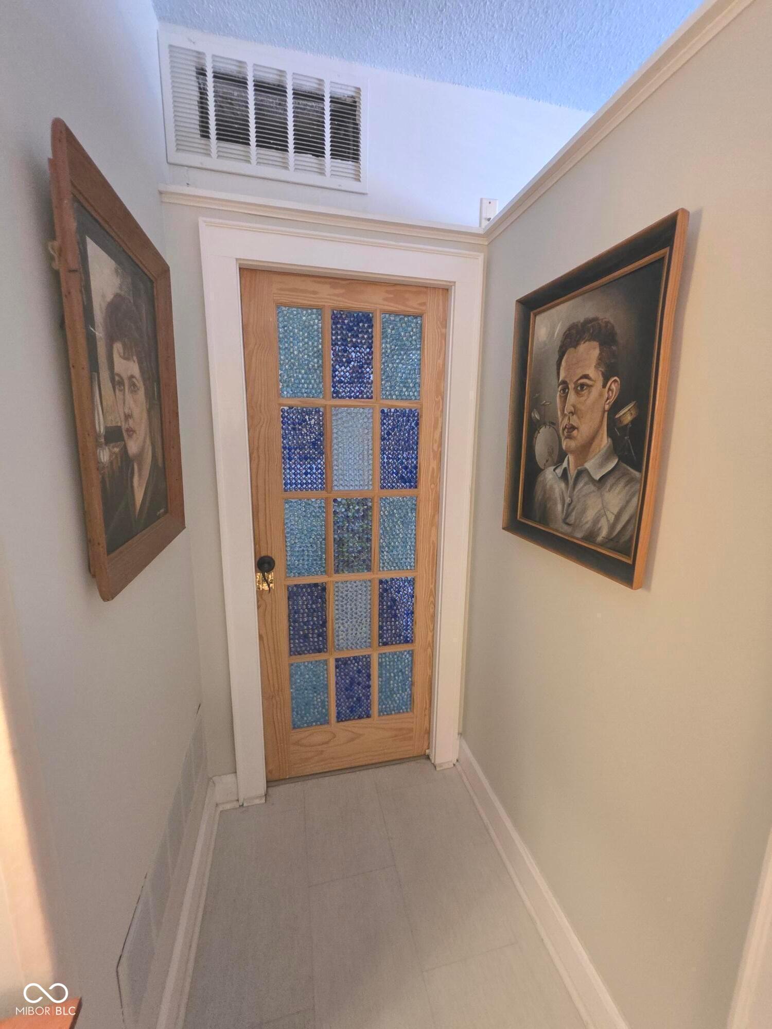 230 E 9th Street Unit: 111