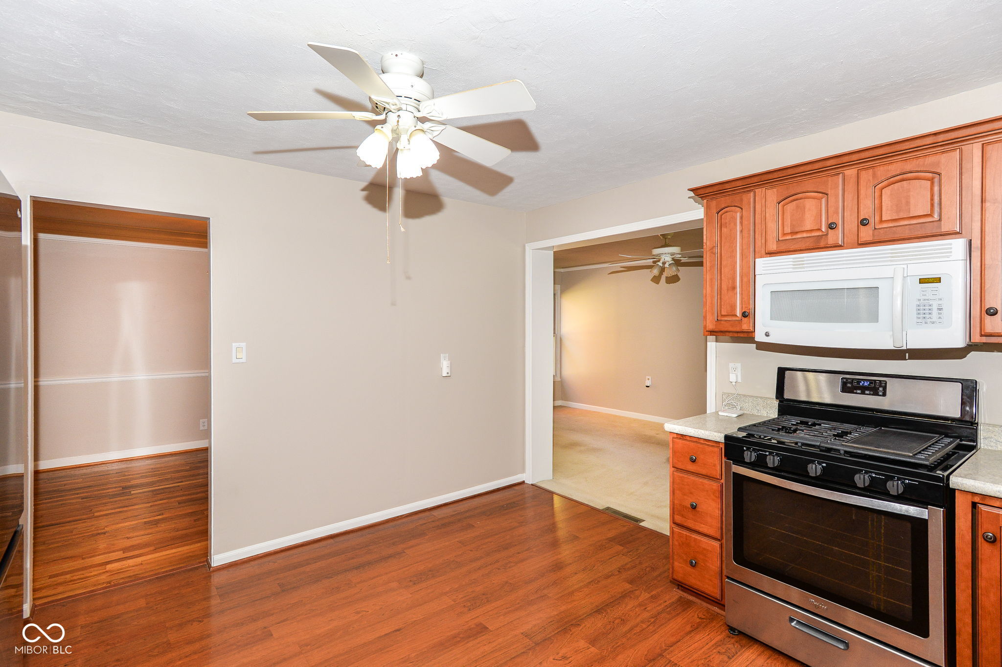 5735 N Sherman Avenue