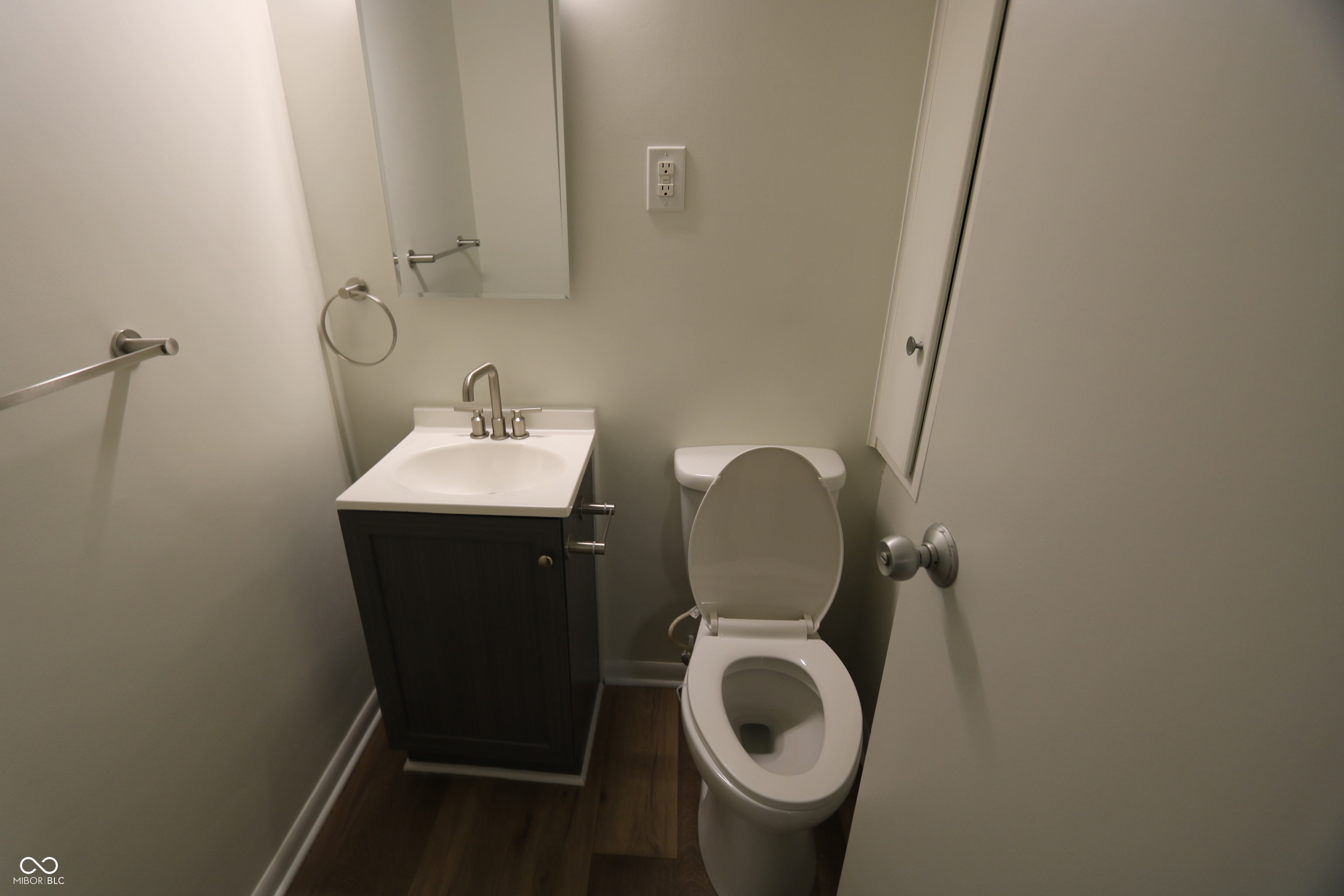 3965 N Meridian Street Unit: 5J