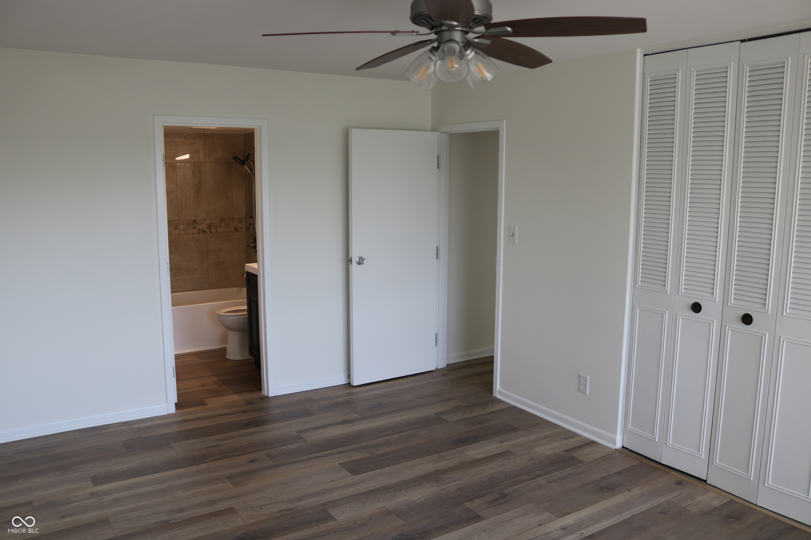 3965 N Meridian Street Unit: 5J