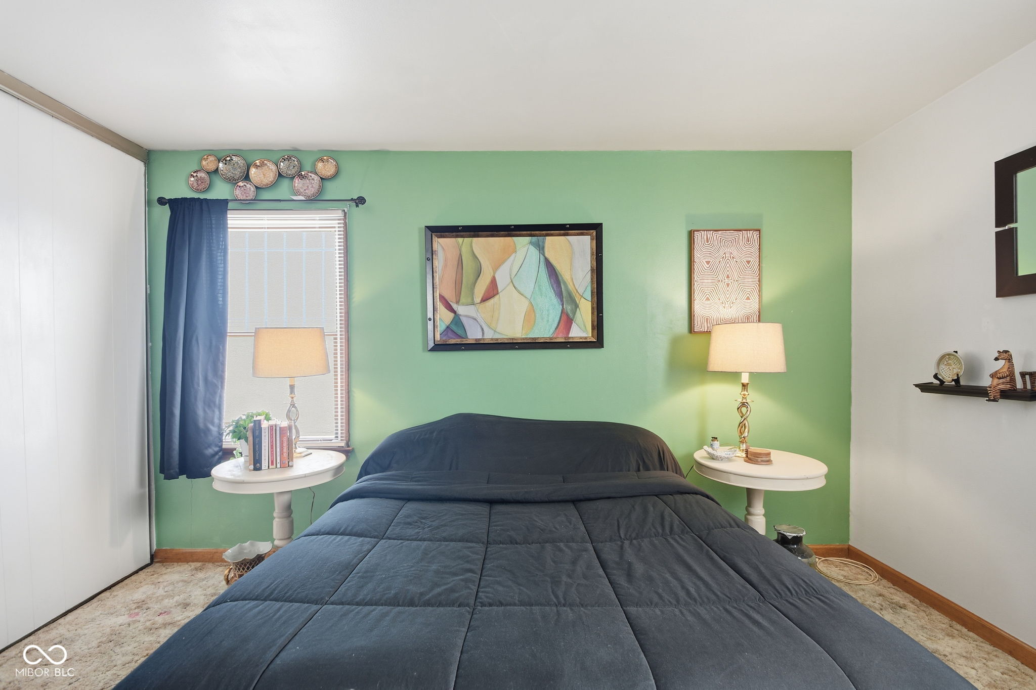 3501 N Lynhurst Drive