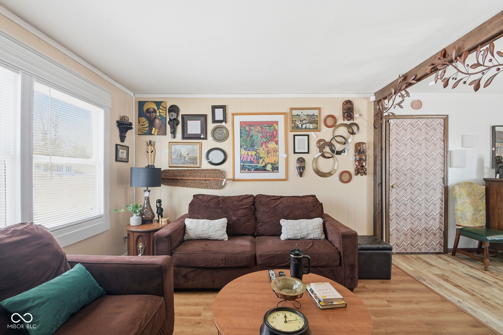 3501 N Lynhurst Drive