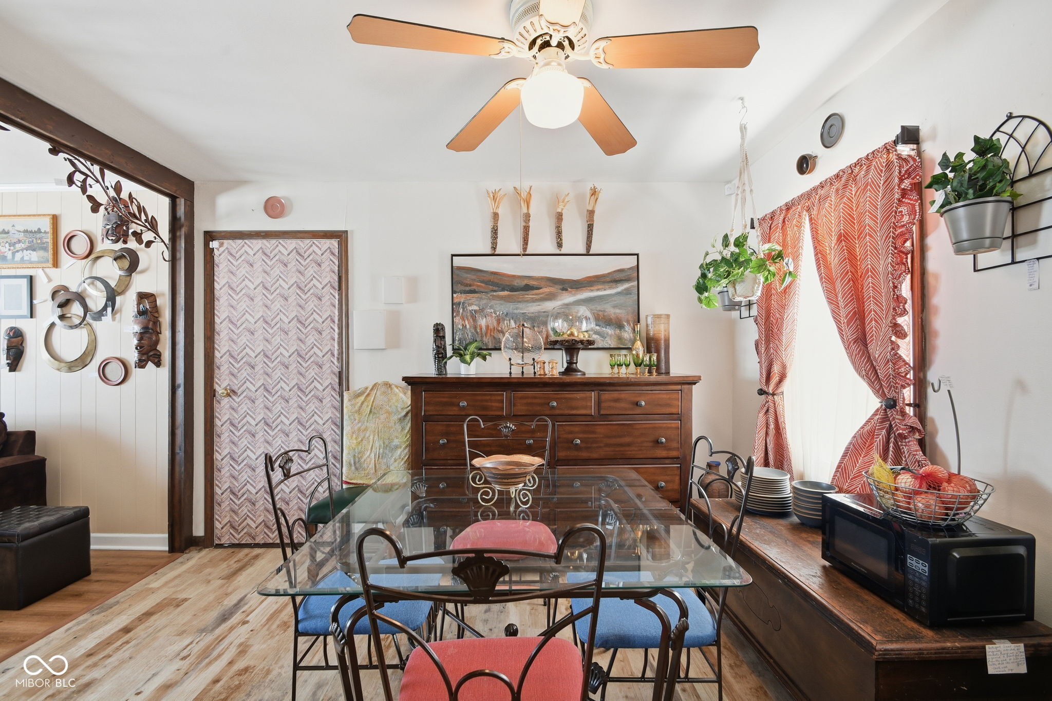 3501 N Lynhurst Drive