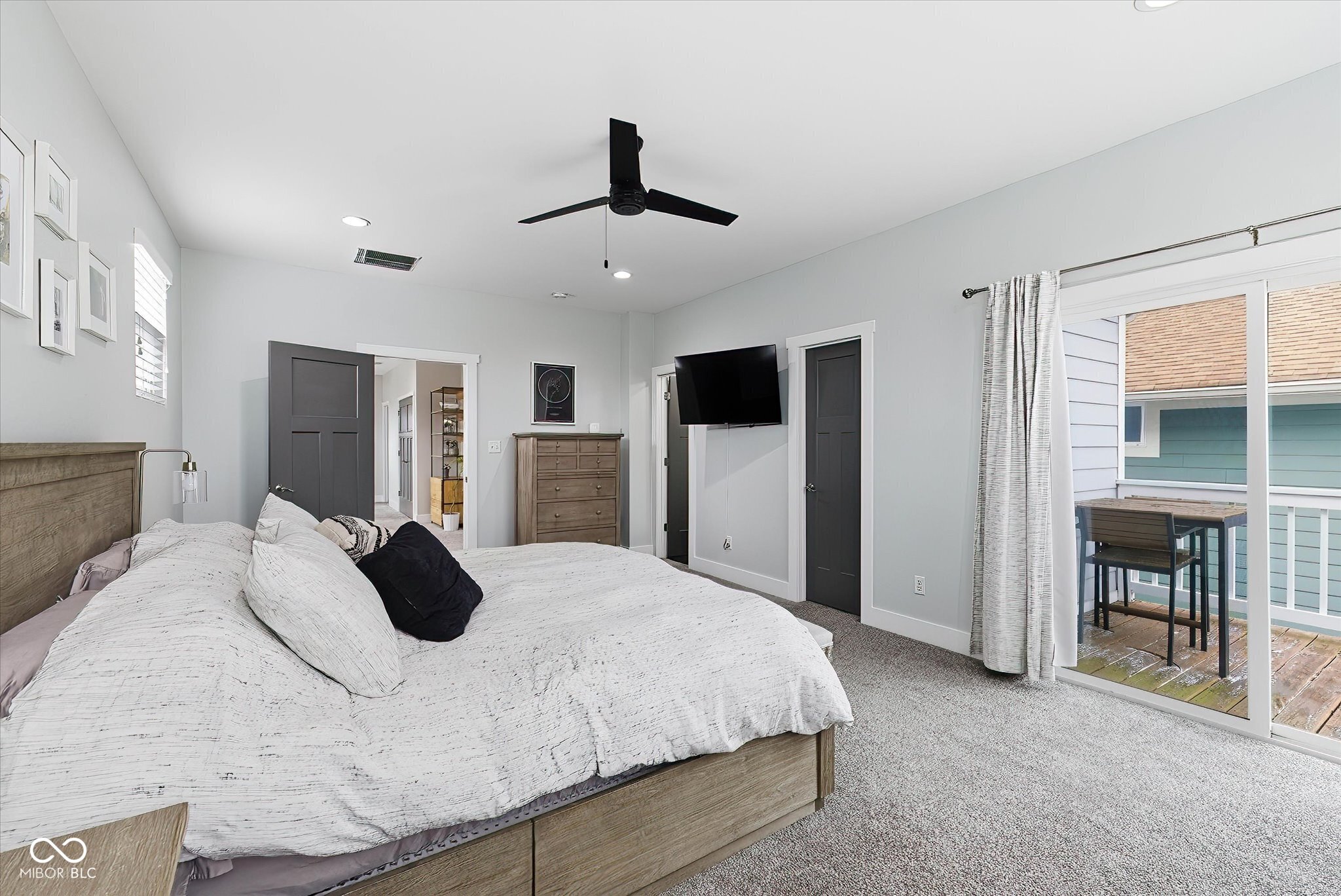 812 E Minnesota Street