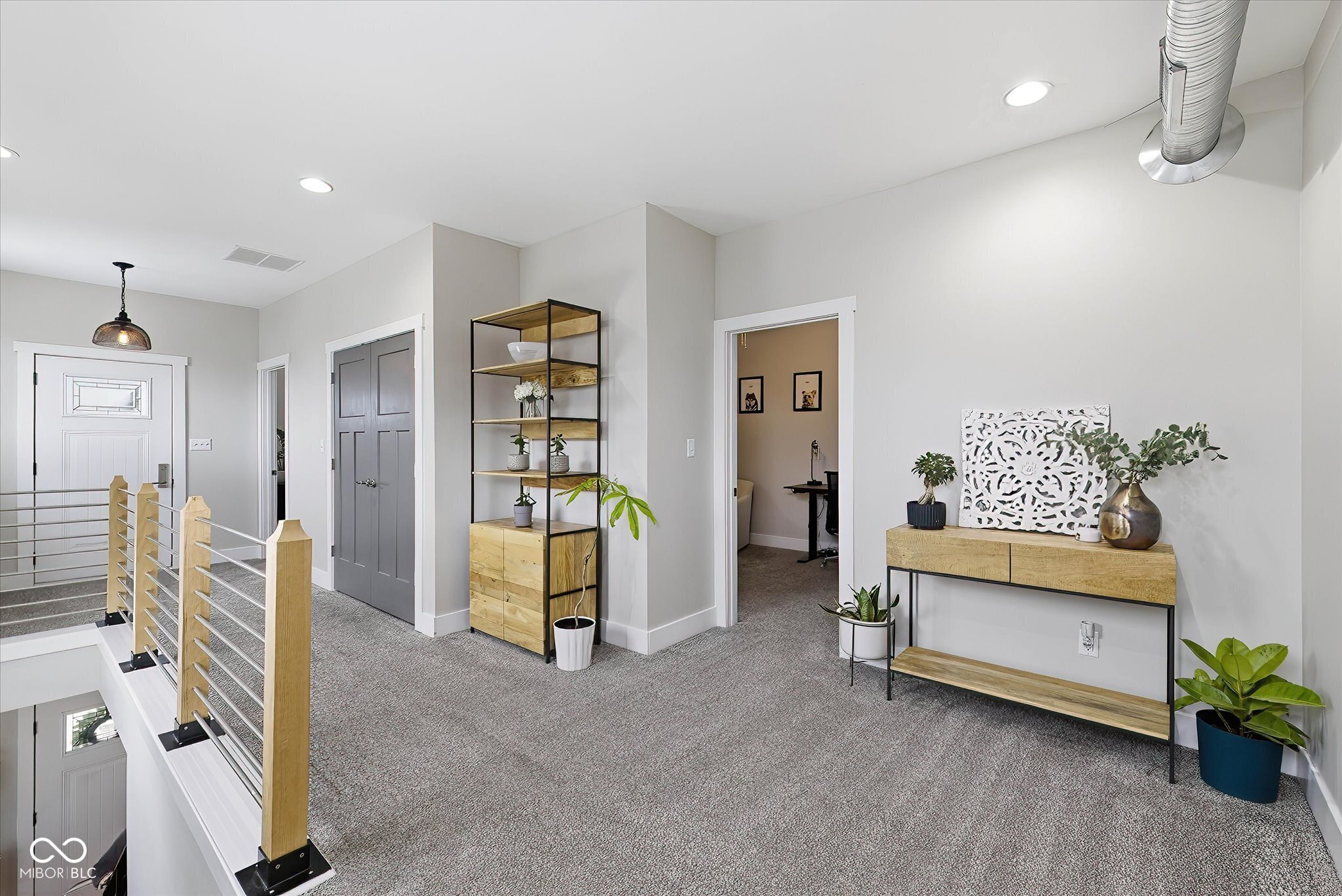 812 E Minnesota Street