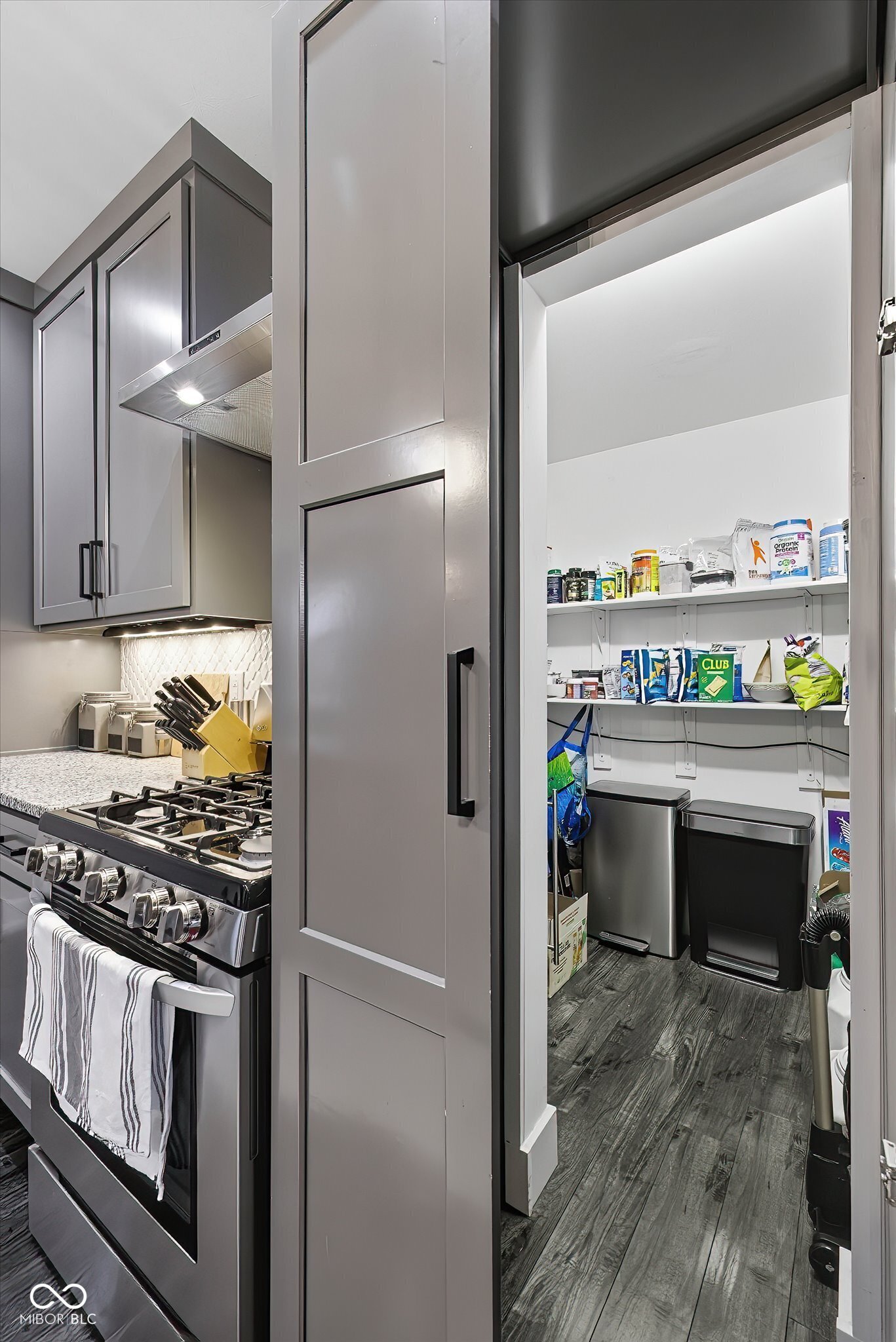 812 E Minnesota Street