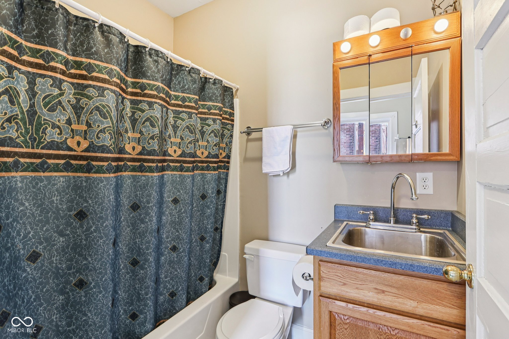 1610 N Delaware Street