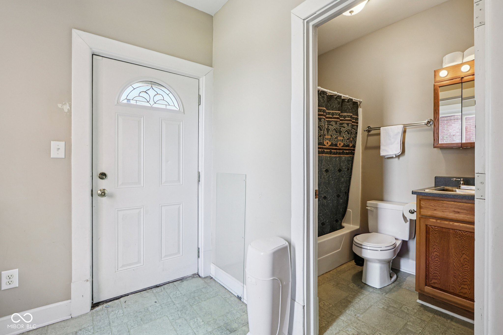 1610 N Delaware Street