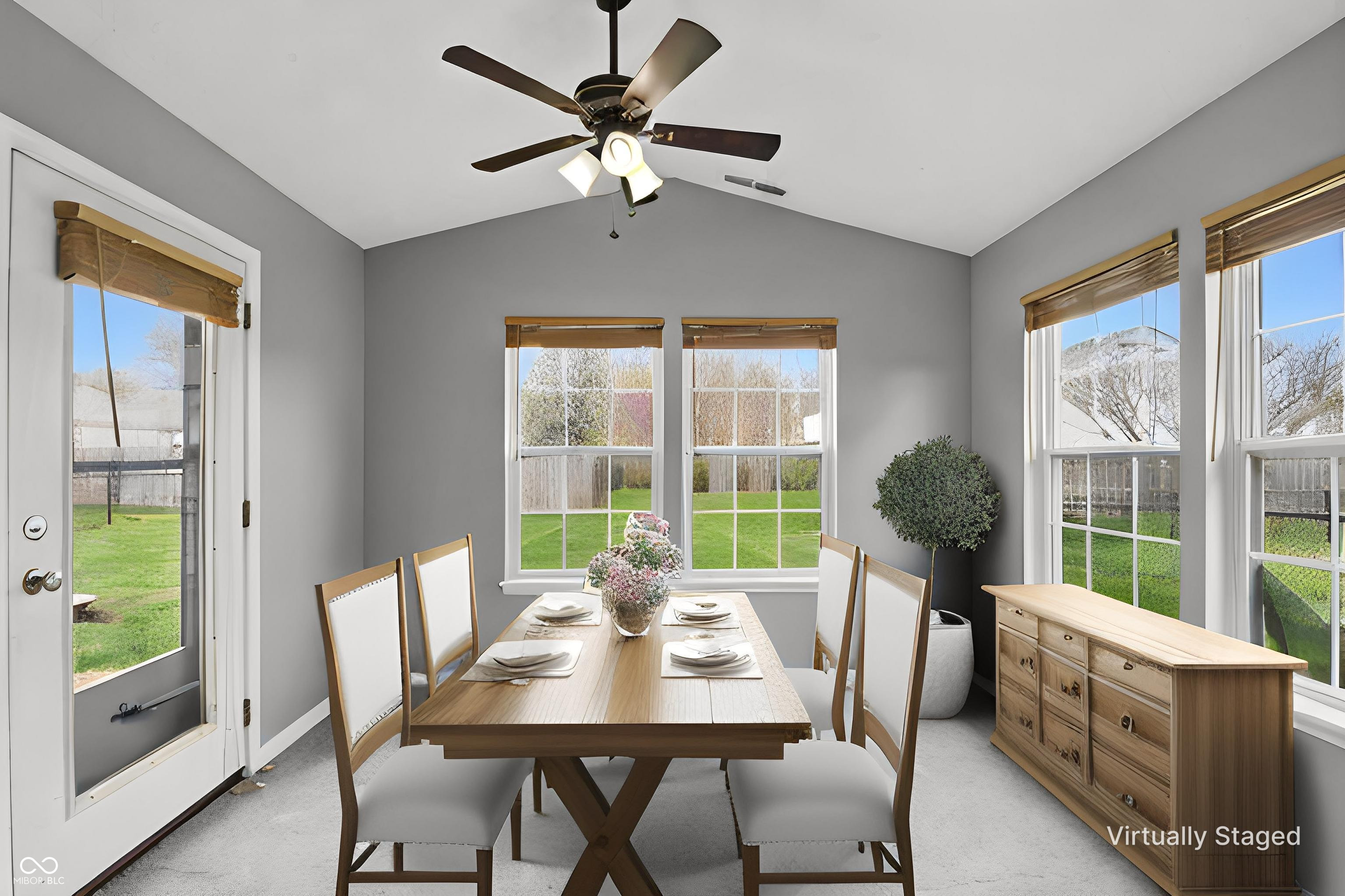 6946 Fair Ridge Drive