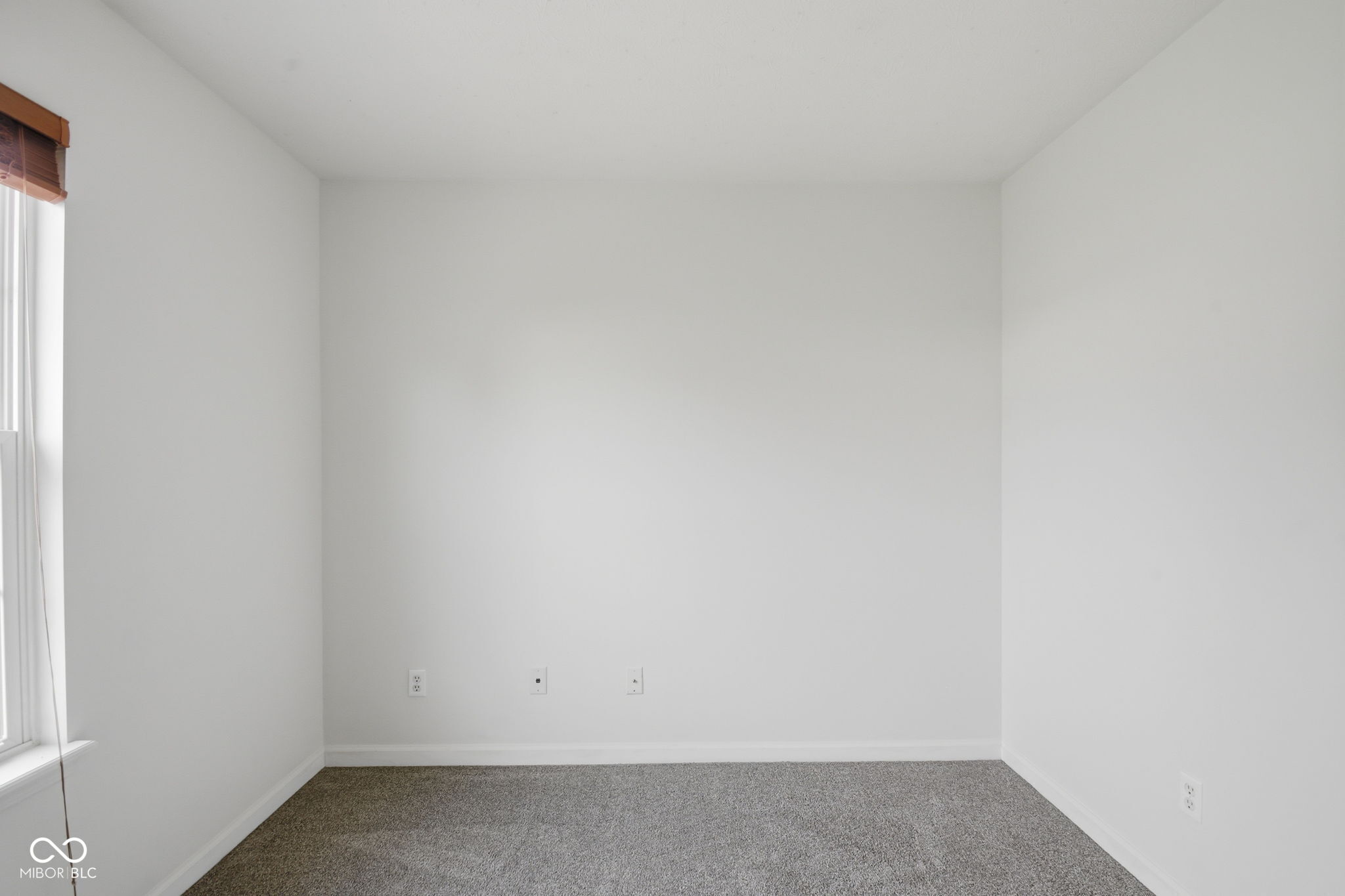 6946 Fair Ridge Drive