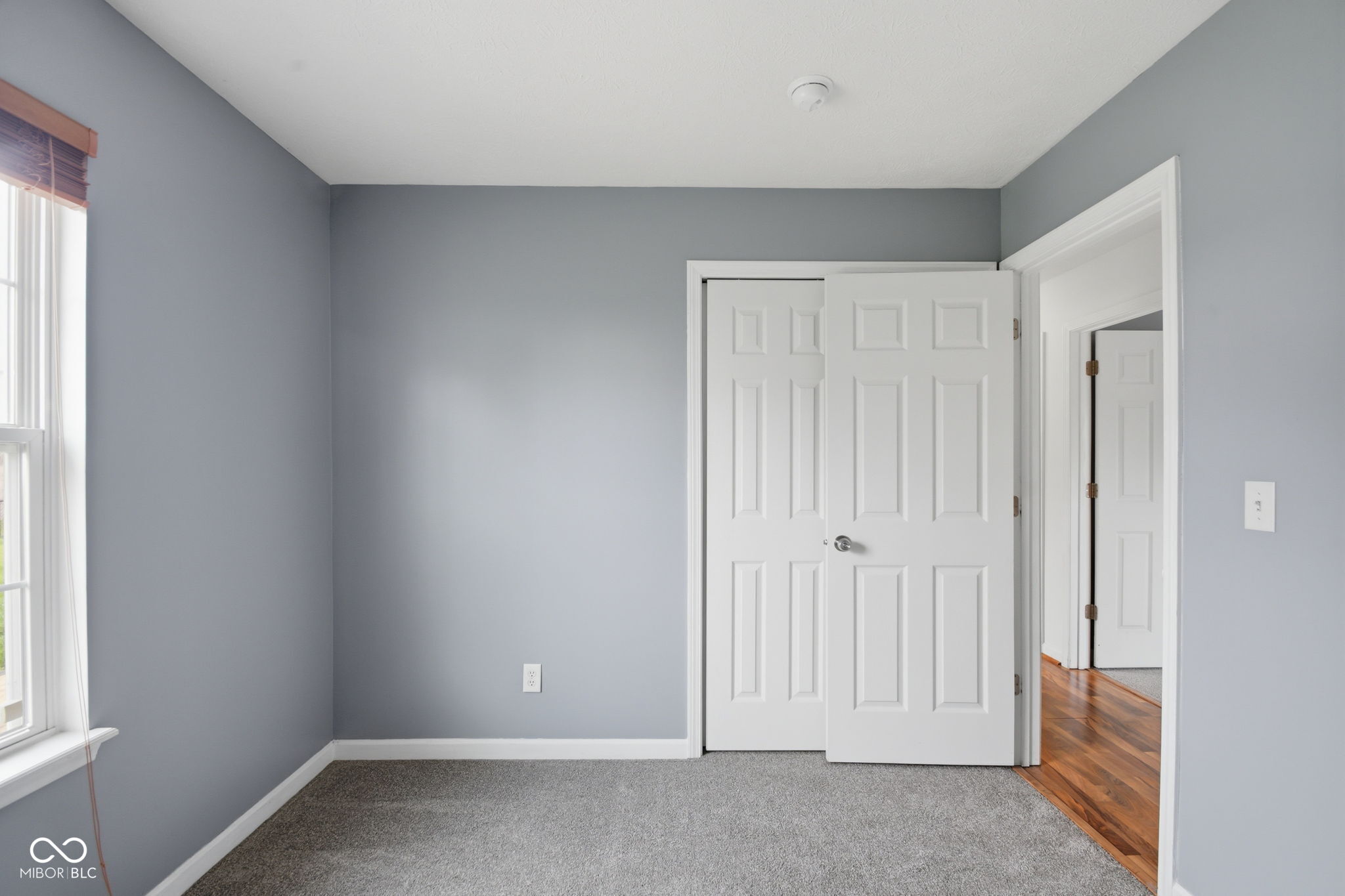 6946 Fair Ridge Drive