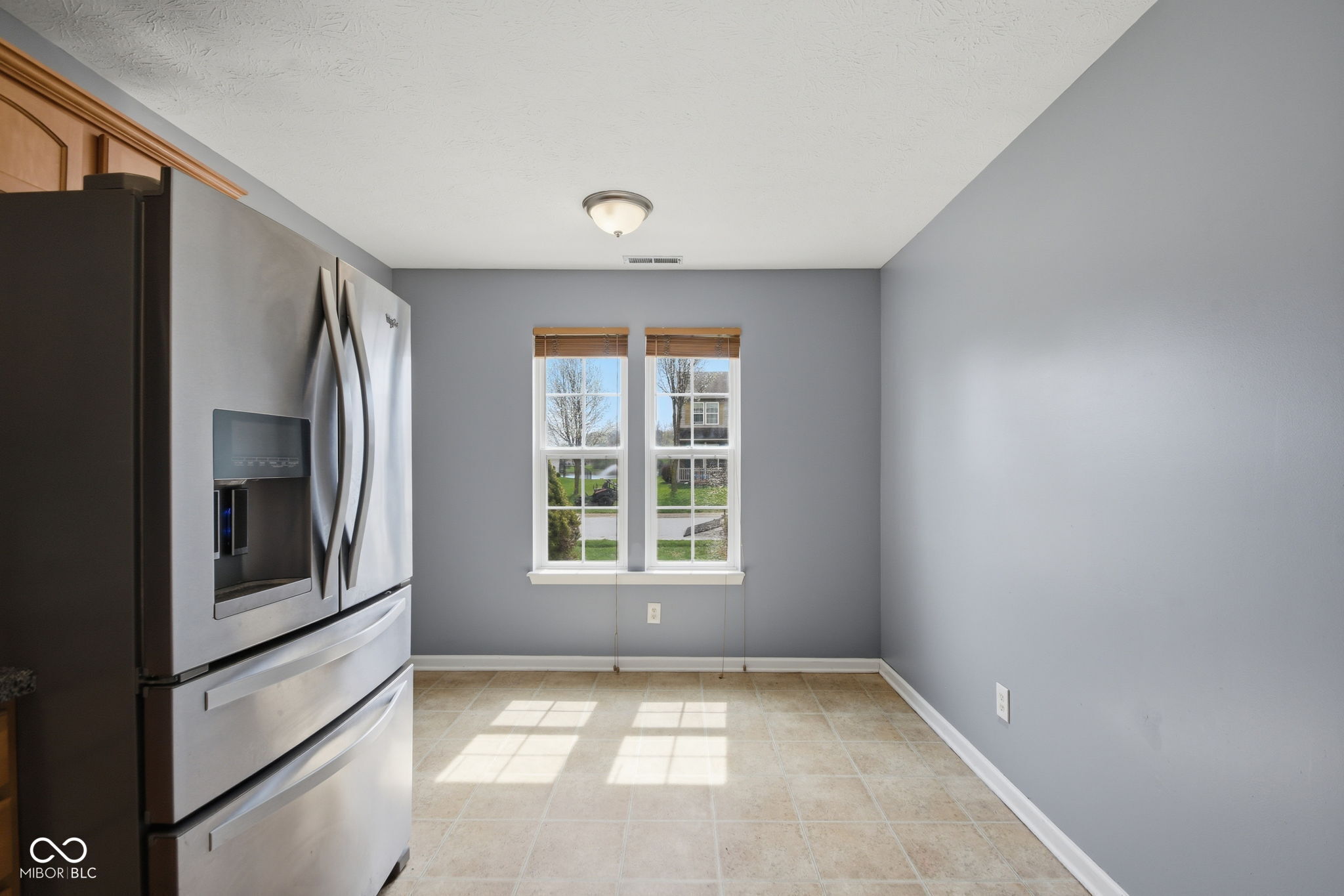 6946 Fair Ridge Drive