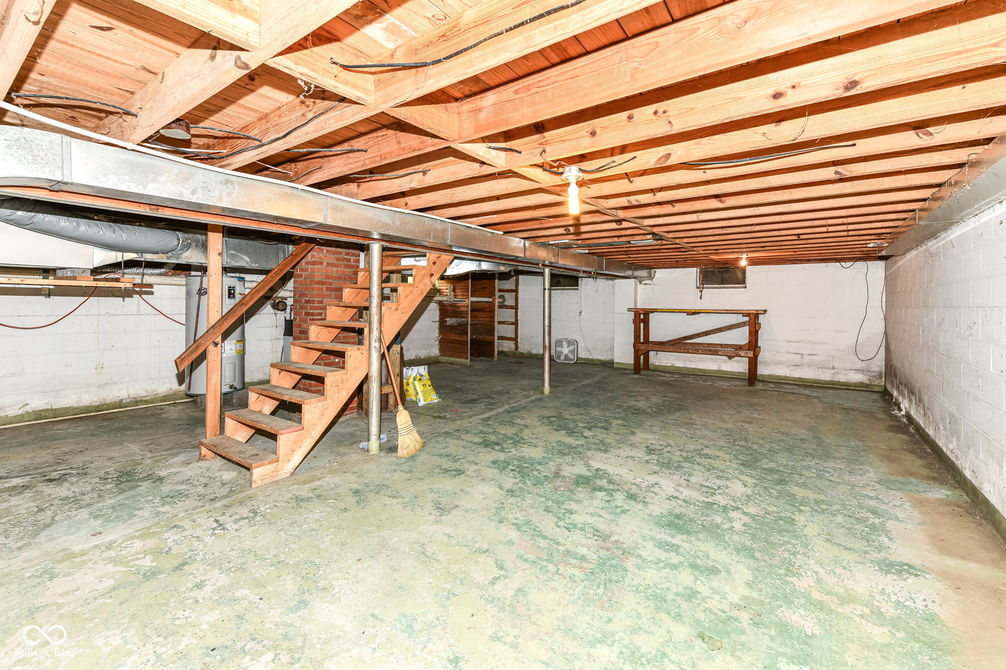 1625 E 110th Street