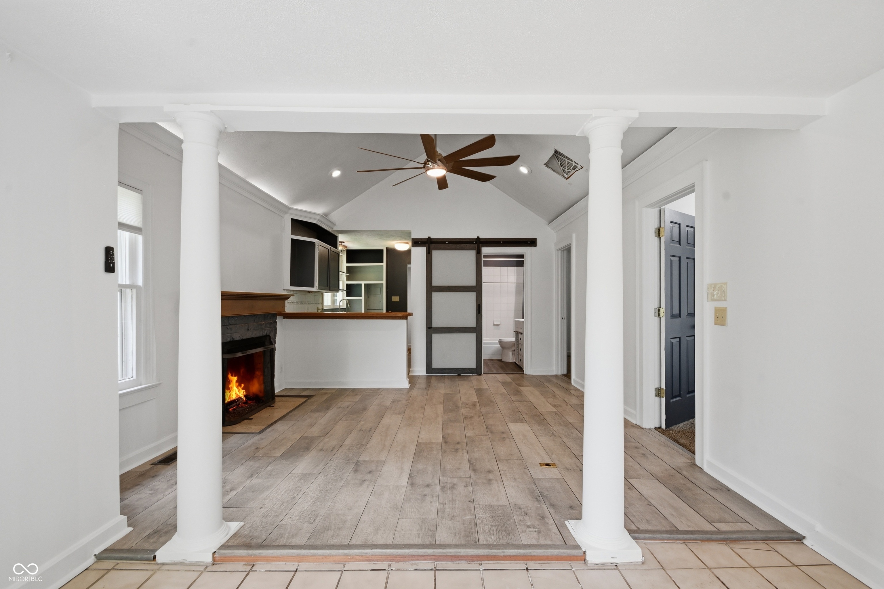 1526 E 75th Street