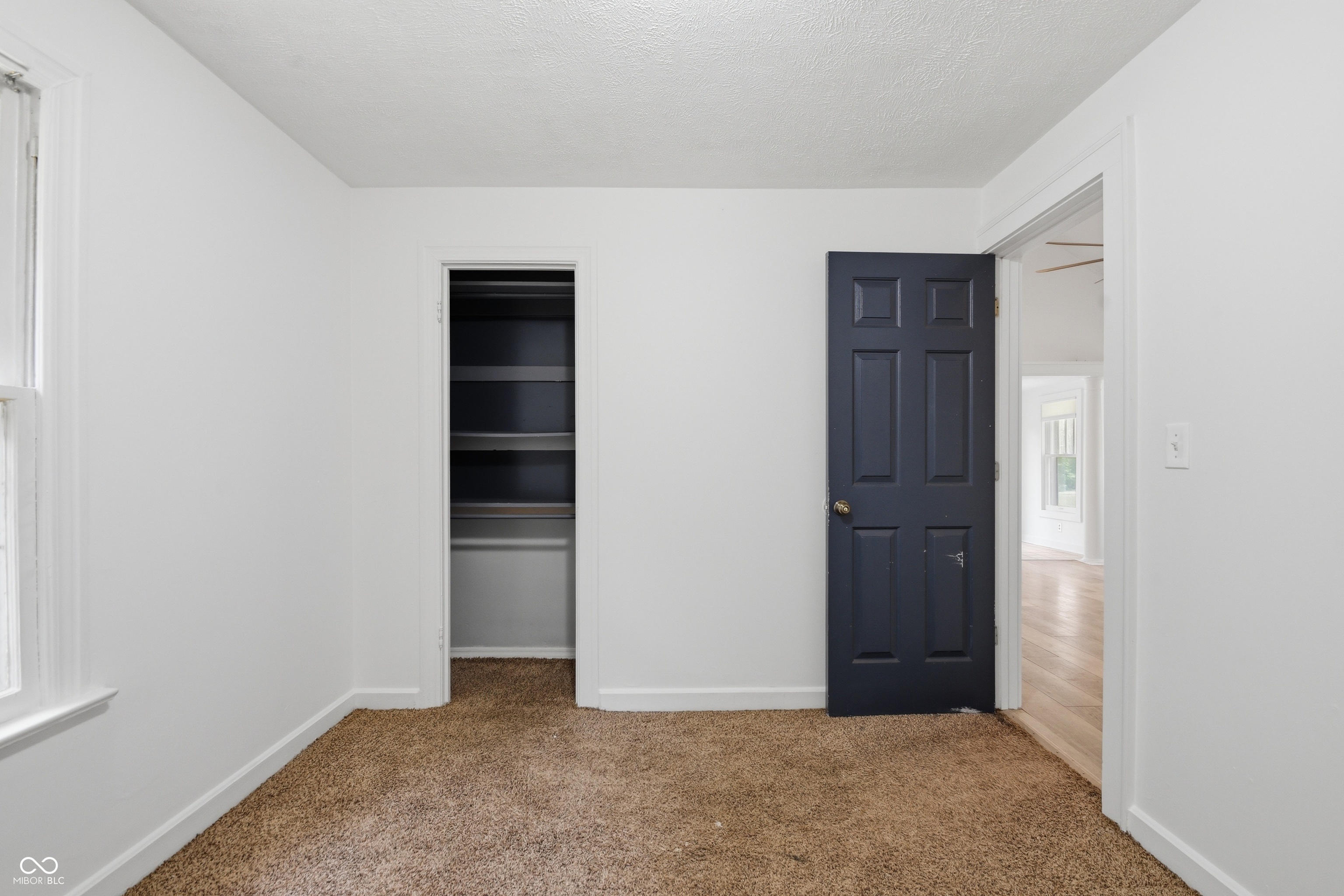 1526 E 75th Street