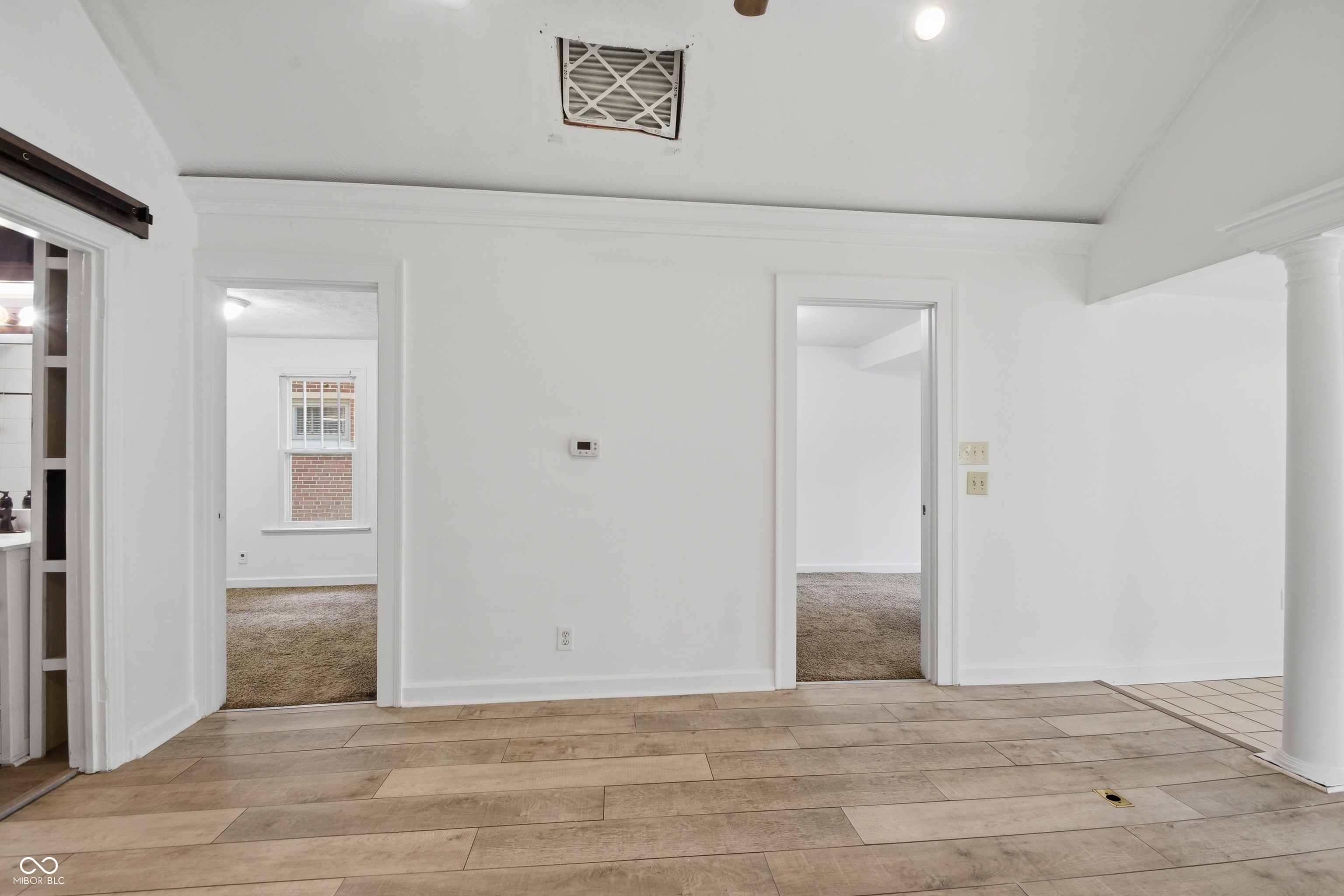 1526 E 75th Street