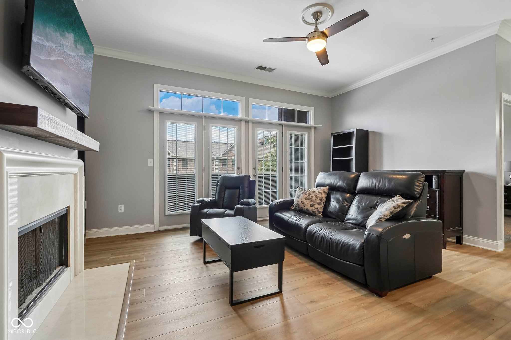 355 E Ohio Street Unit: 223