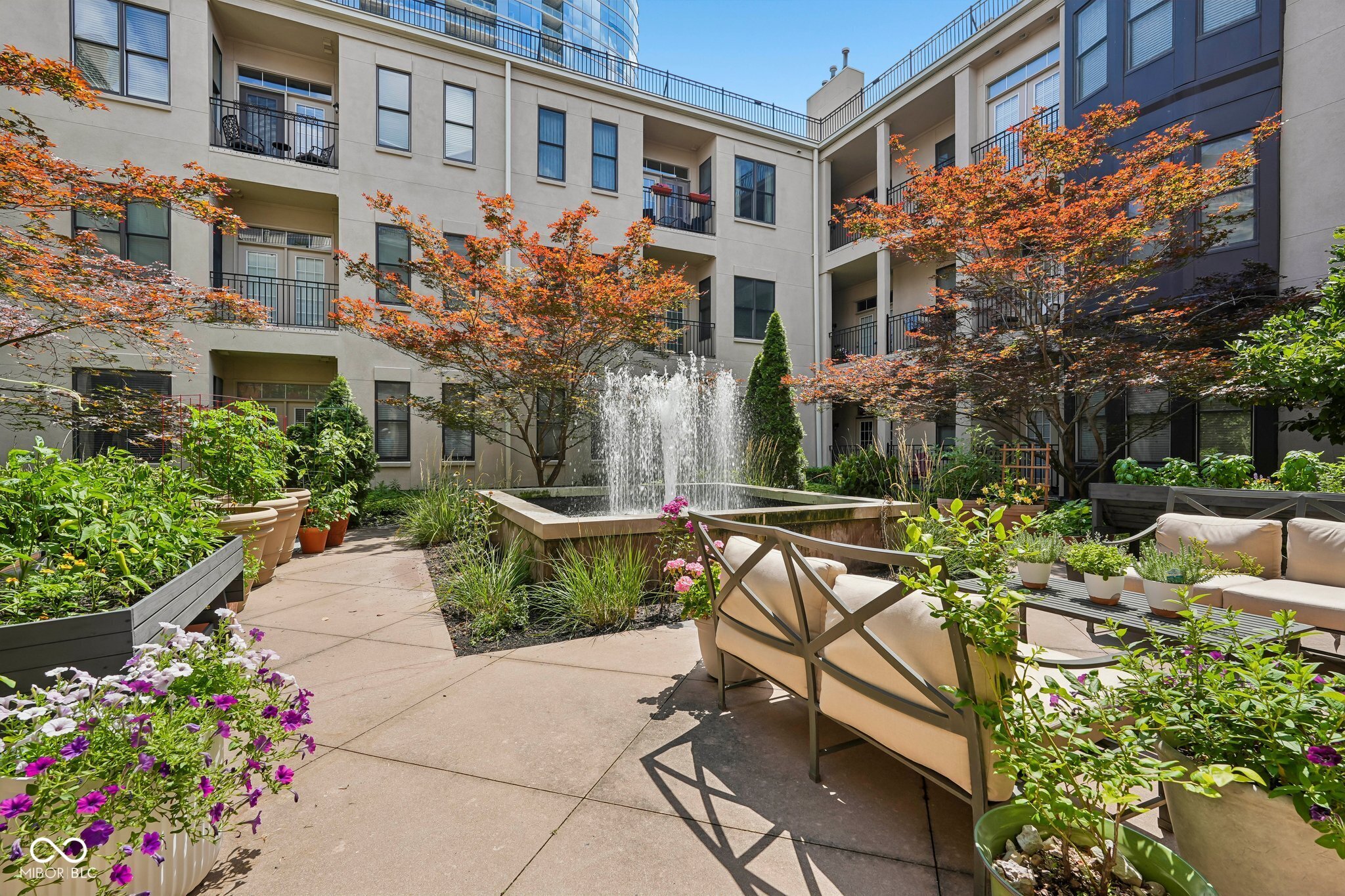 355 E Ohio Street Unit: 223