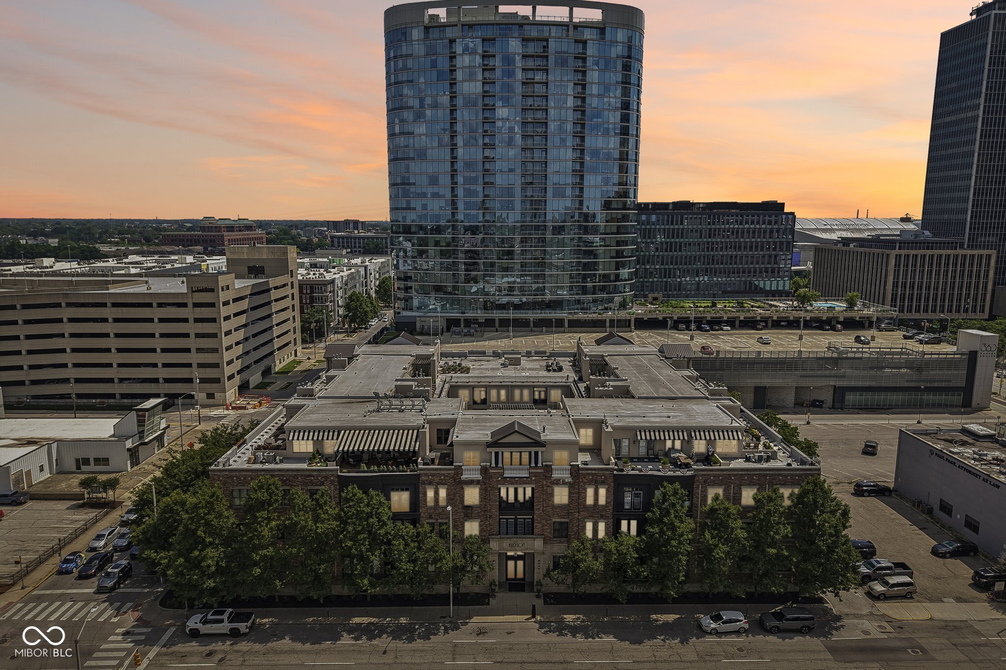 355 E Ohio Street Unit: 223