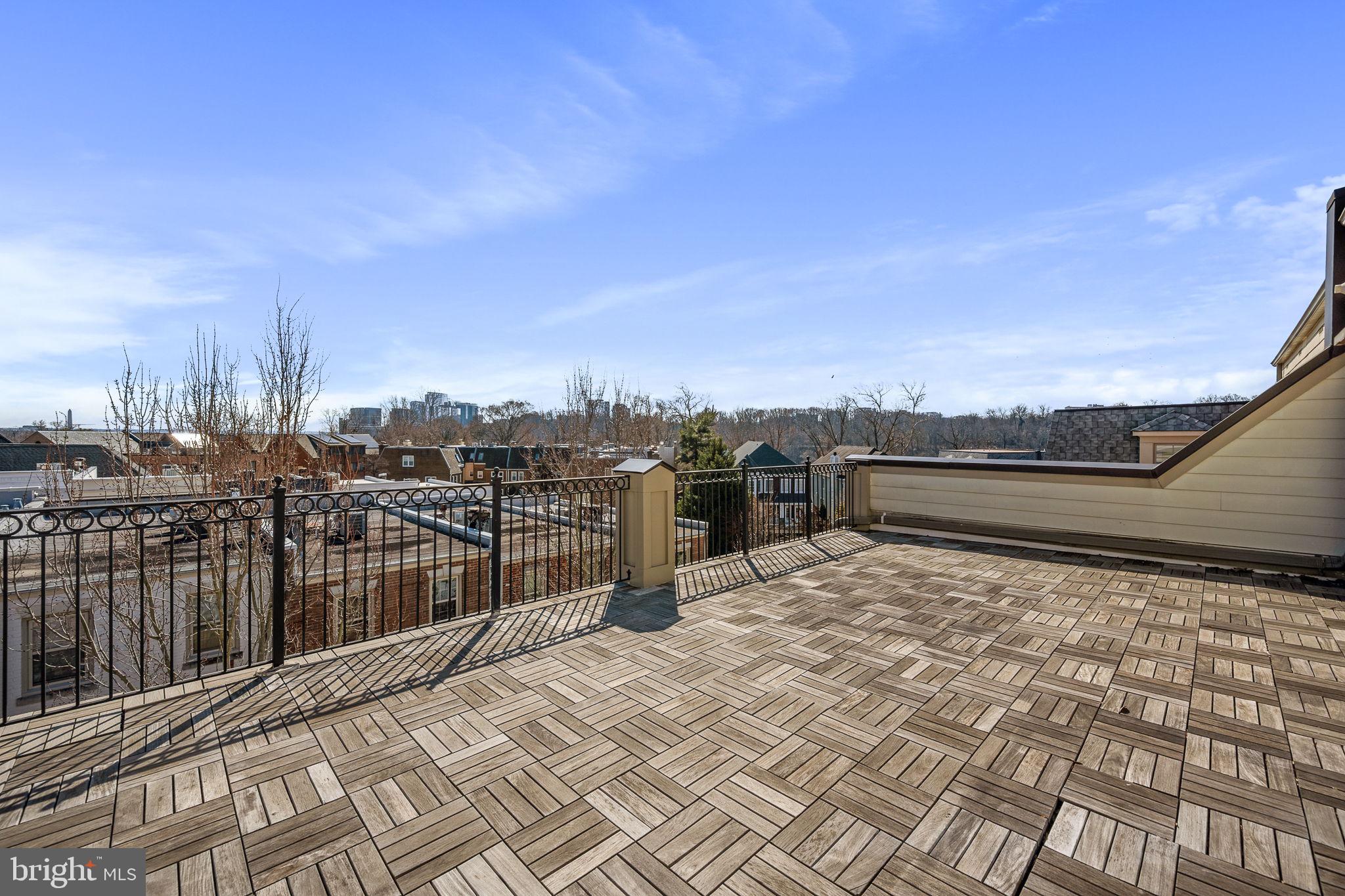 1411 RIDGEVIEW WAY NW