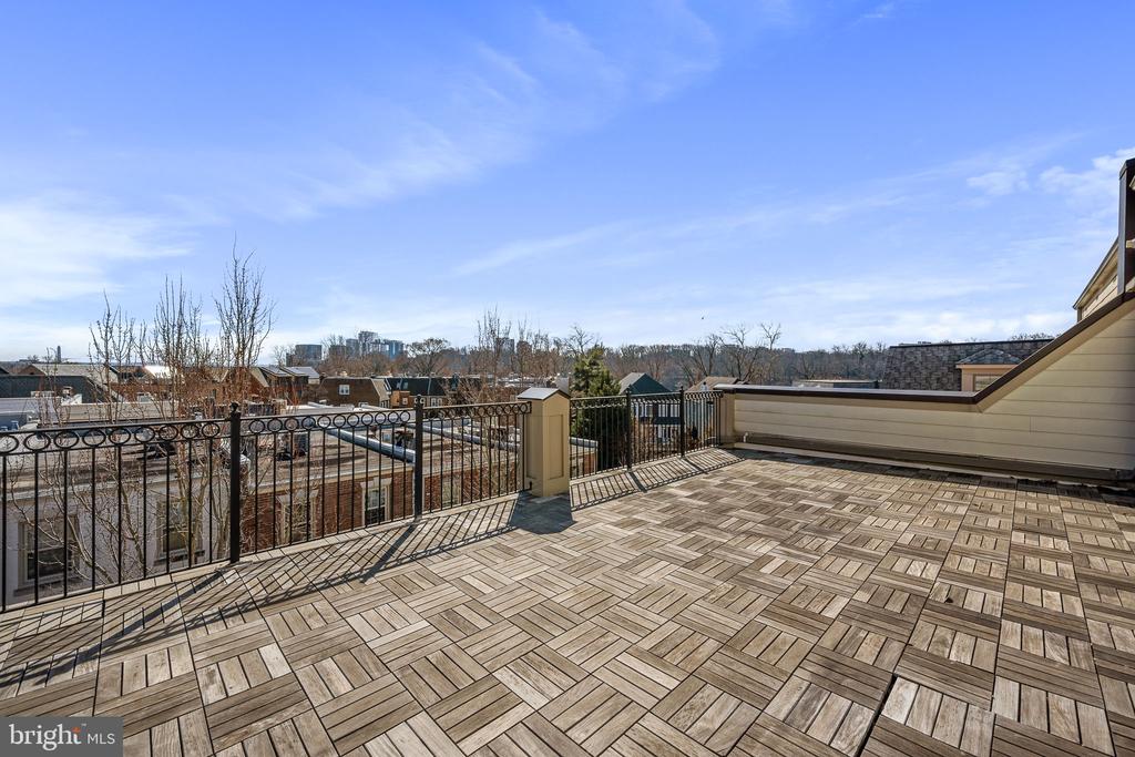 1411 RIDGEVIEW WAY NW