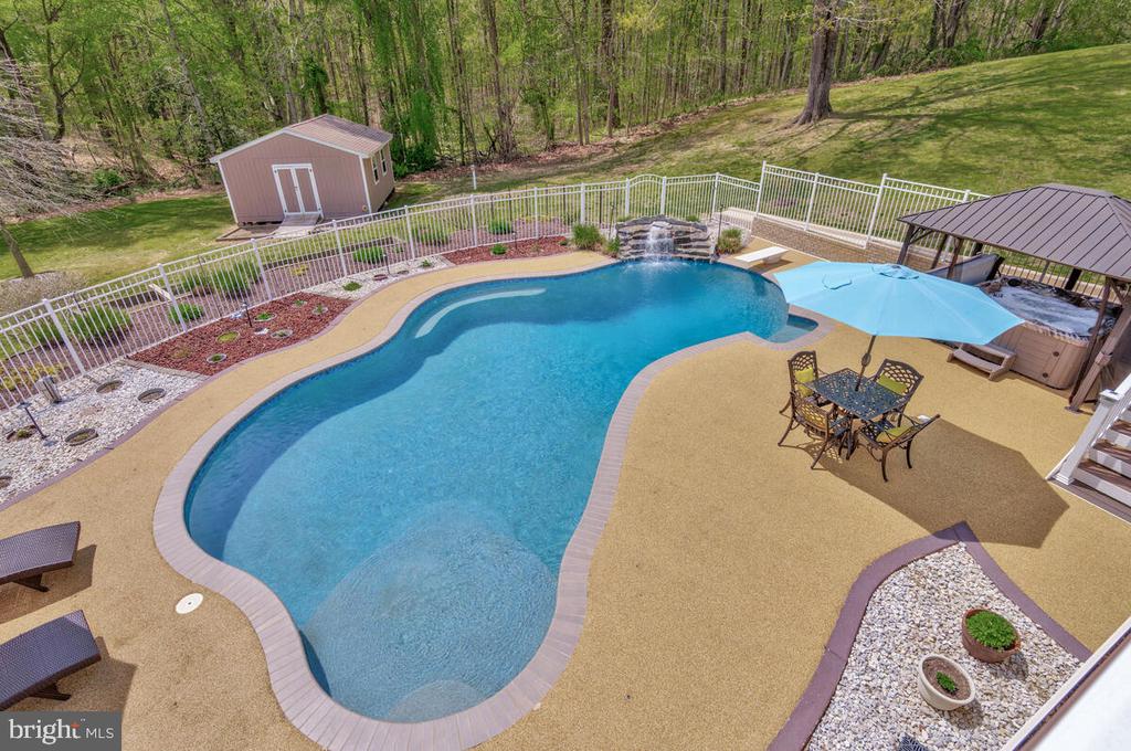 2720 EMMANUEL CHURCH ROAD