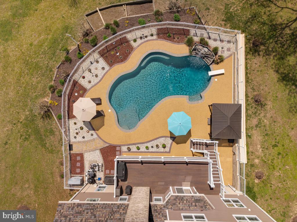 2720 EMMANUEL CHURCH ROAD