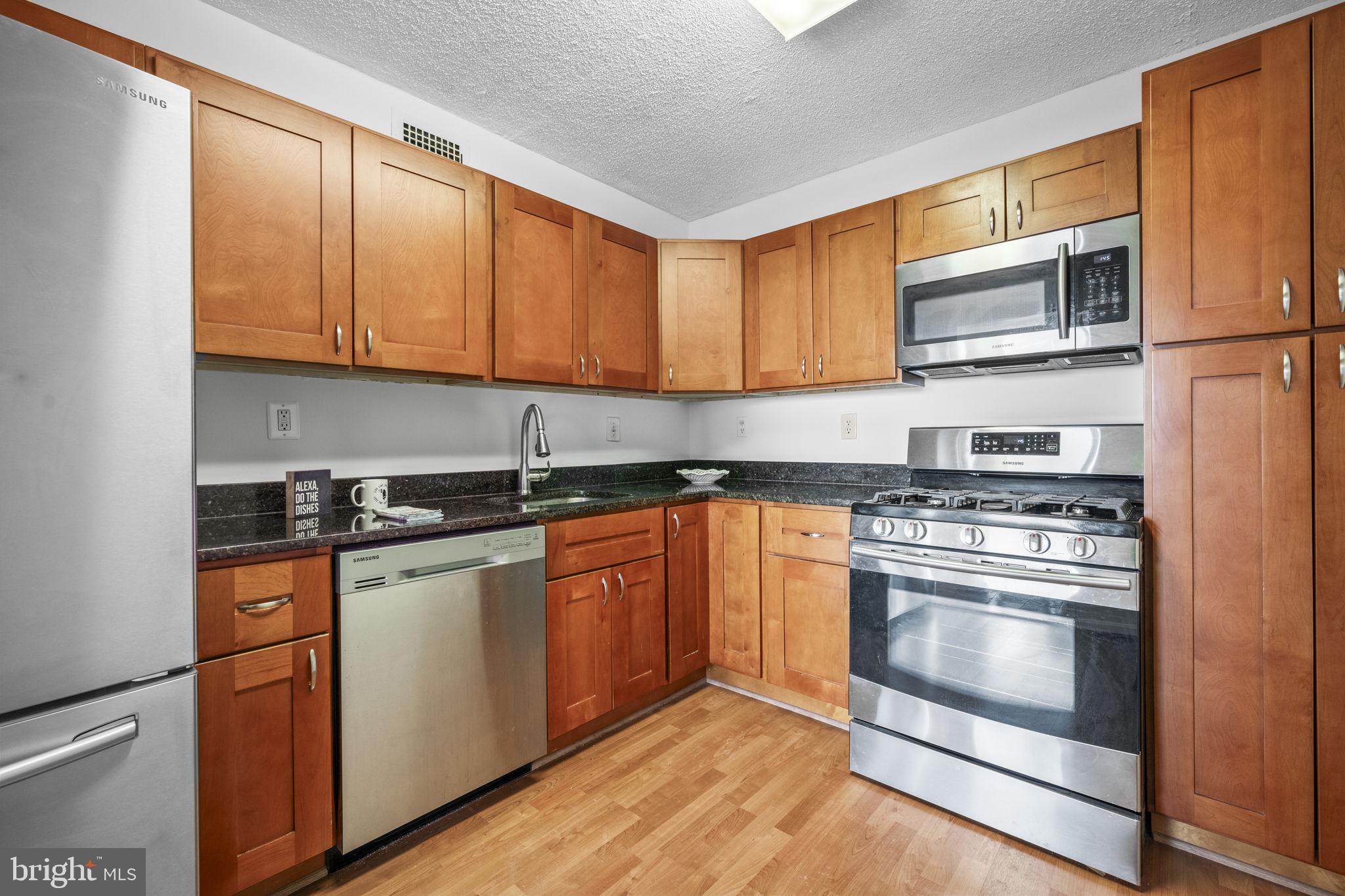 5225 POOKS HILL ROAD 1409N