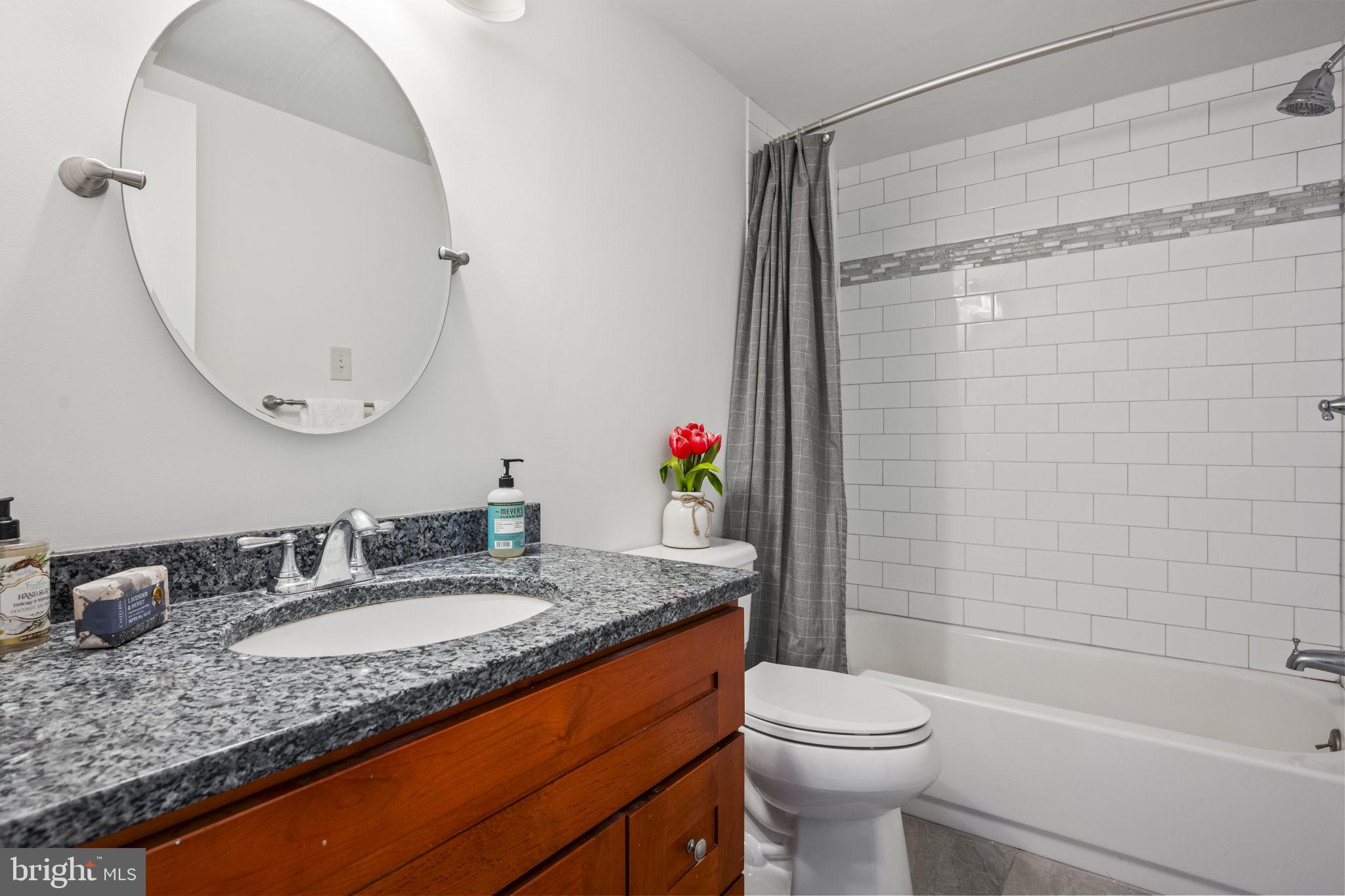 5225 POOKS HILL ROAD 1409N