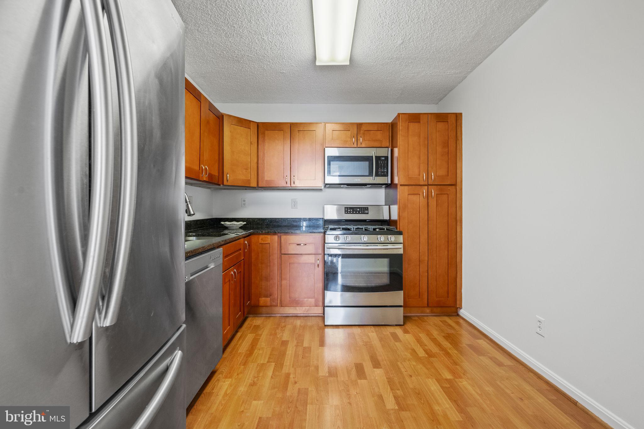 5225 POOKS HILL ROAD 1409N