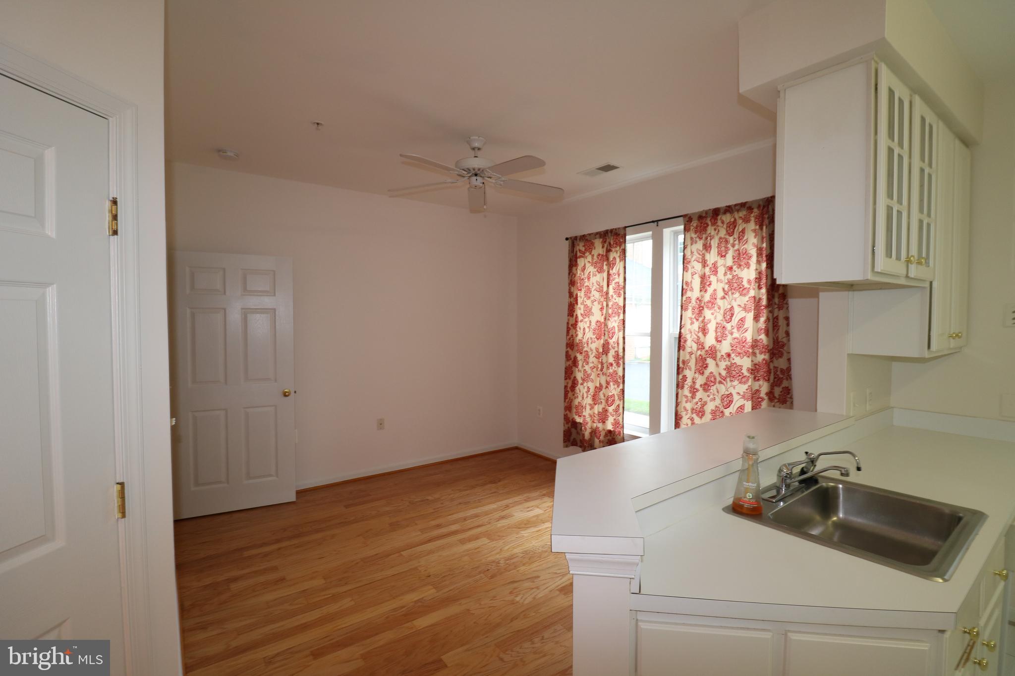 333 ELMCROFT BOULEVARD 5-103