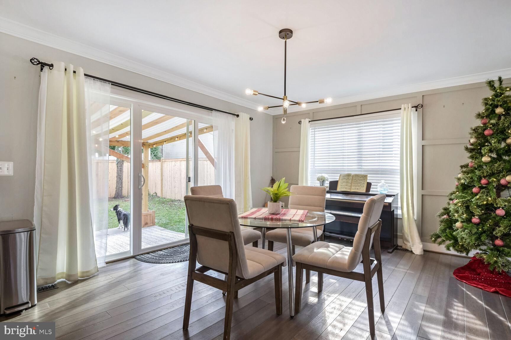 11115 HILLSDALE DRIVE