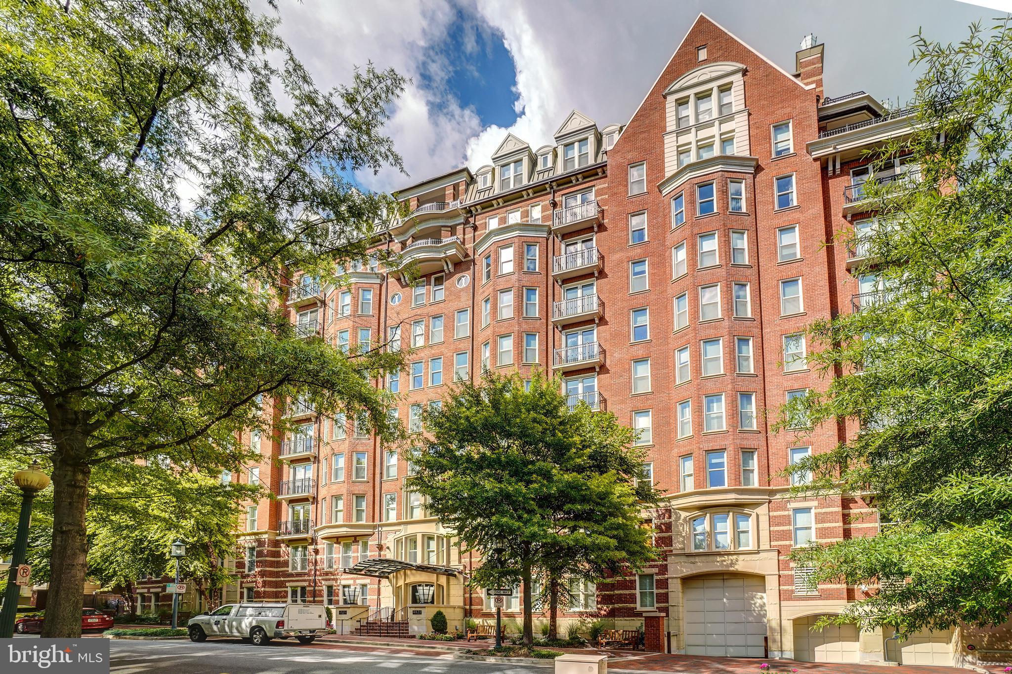 4821 MONTGOMERY LANE 203
