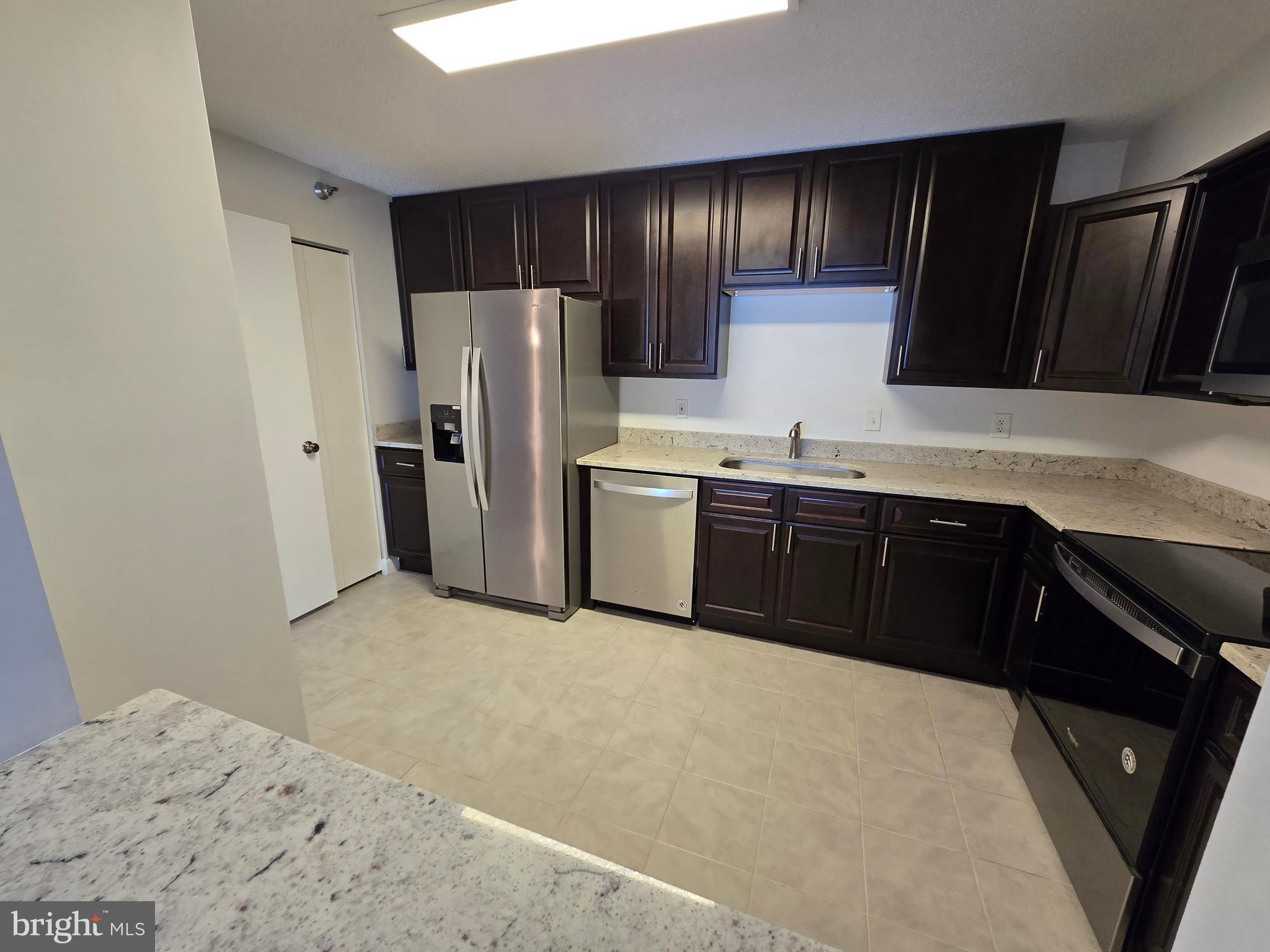 15100 INTERLACHEN DRIVE 4-124