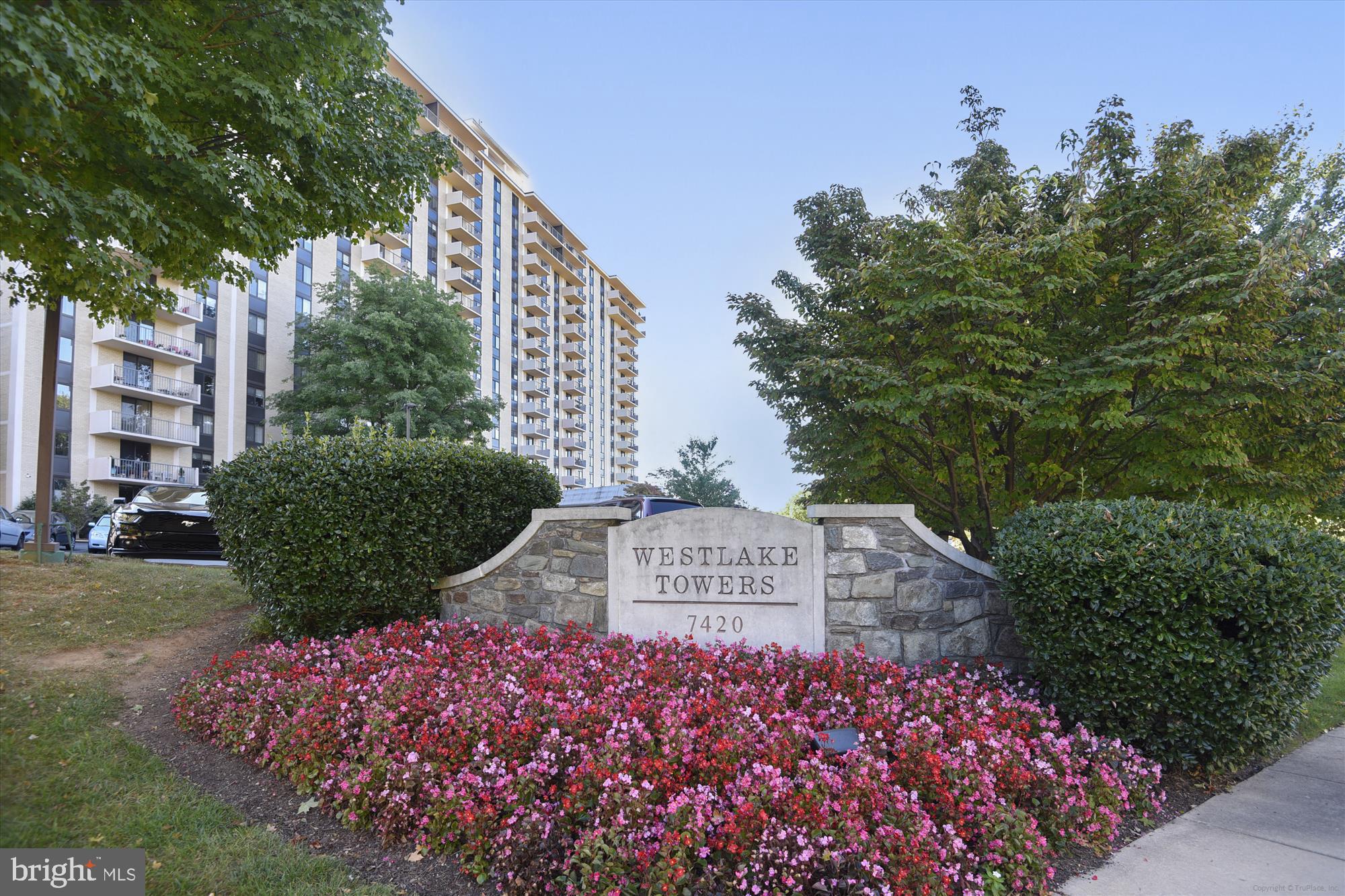 7420 WESTLAKE TERRACE G04