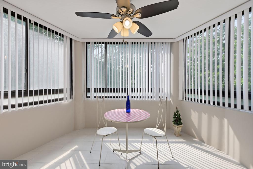 15100 INTERLACHEN DRIVE Unit: 4-124