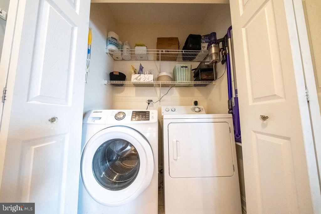 4550 STRUTFIELD LANE Unit: 2115