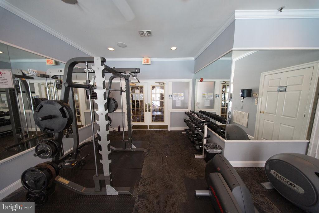 4550 STRUTFIELD LANE Unit: 2115