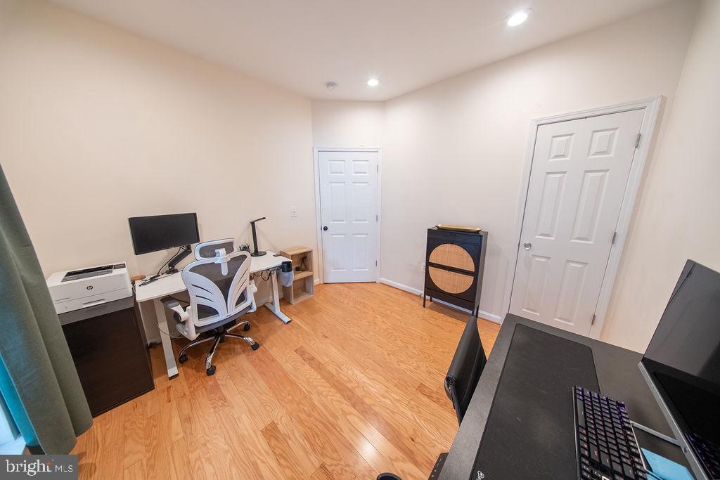4550 STRUTFIELD LANE Unit: 2115