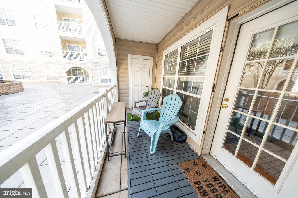 4550 STRUTFIELD LANE Unit: 2115