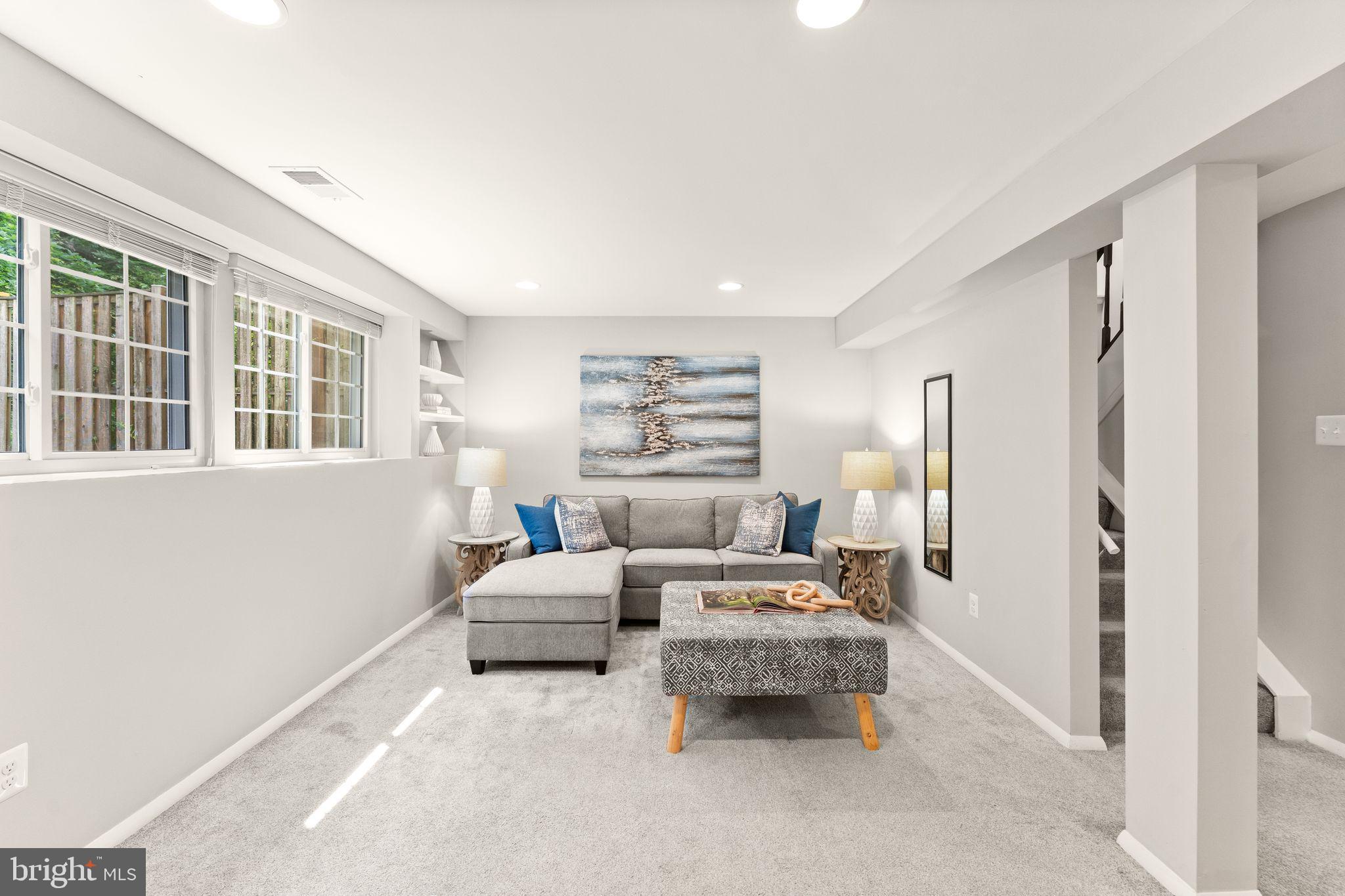5527 INVERNESS WOODS COURT